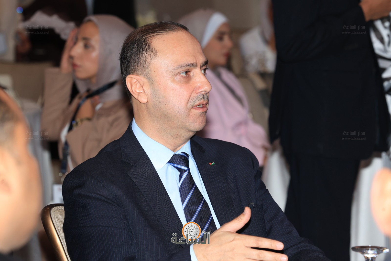 Madar Al-Saa Images 0.7767476674536488