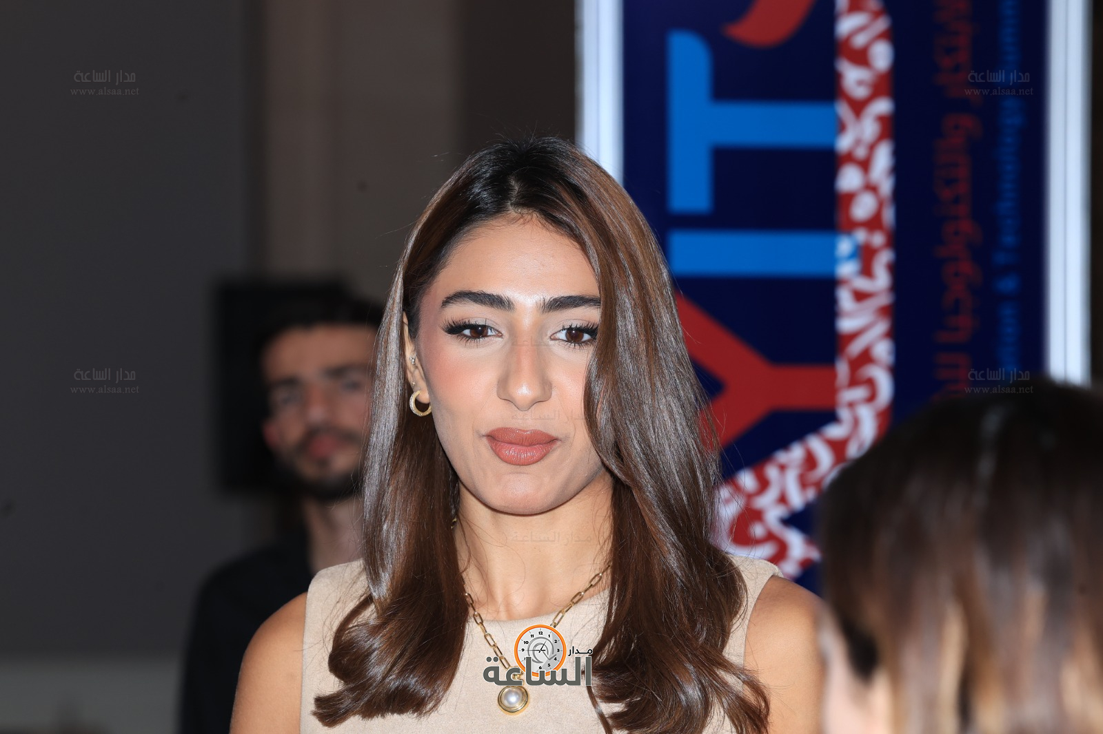 Madar Al-Saa Images 0.5615893315085718