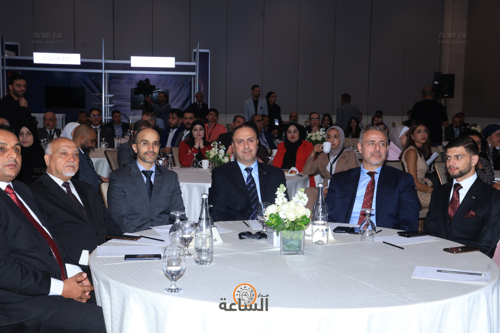 Madar Al-Saa Images 0.42785774747082483