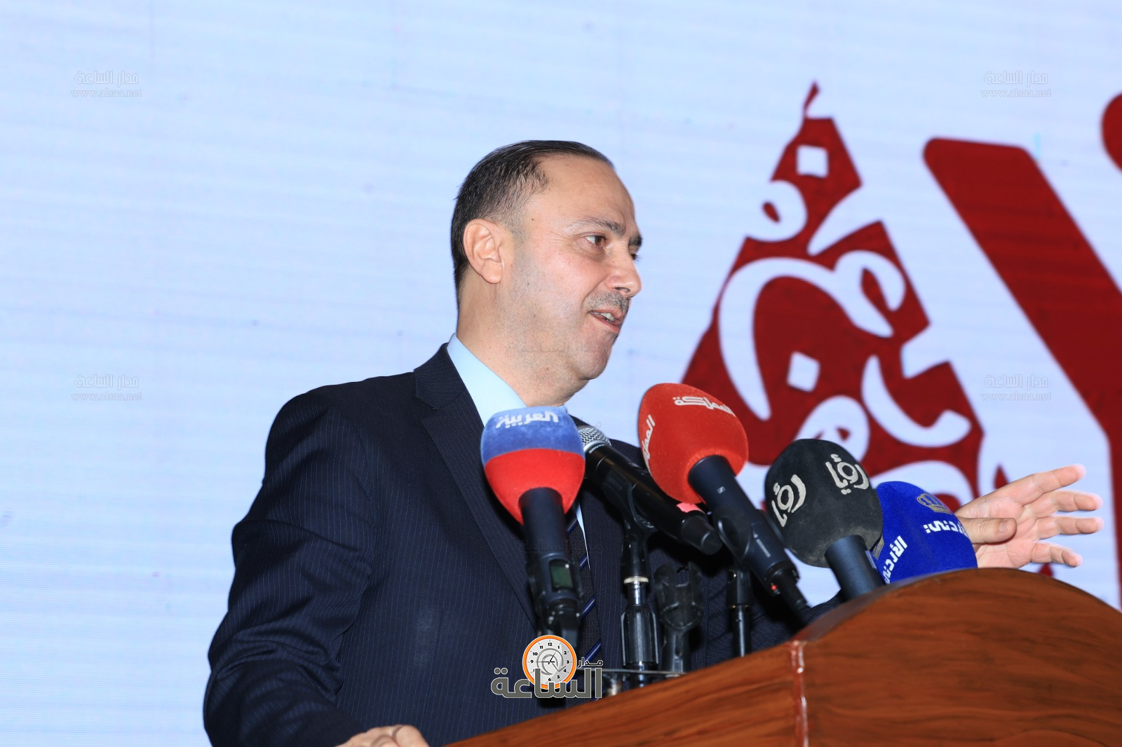 Madar Al-Saa Images 0.09890176238143478