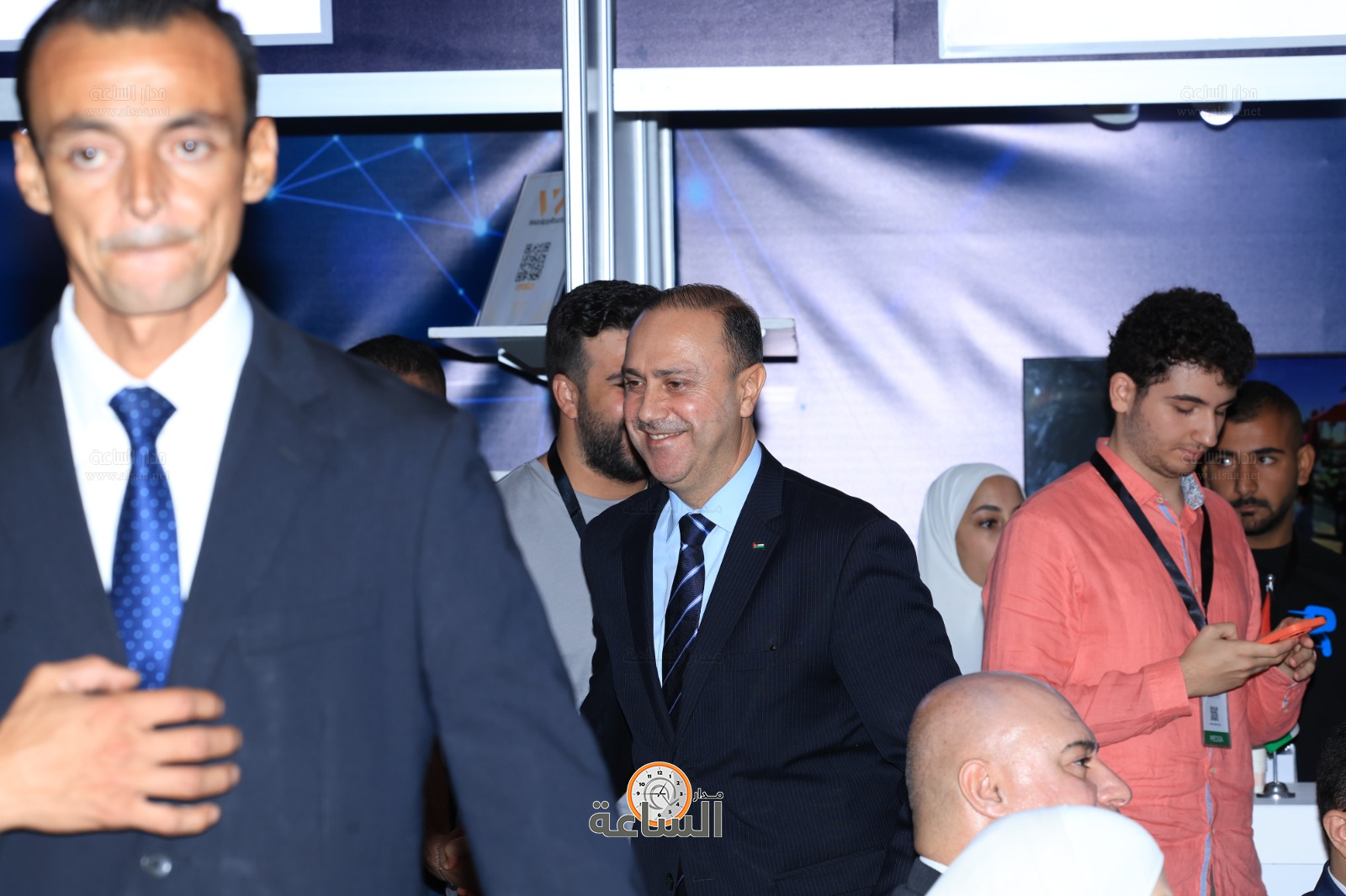 Madar Al-Saa Images 0.7008198980765606