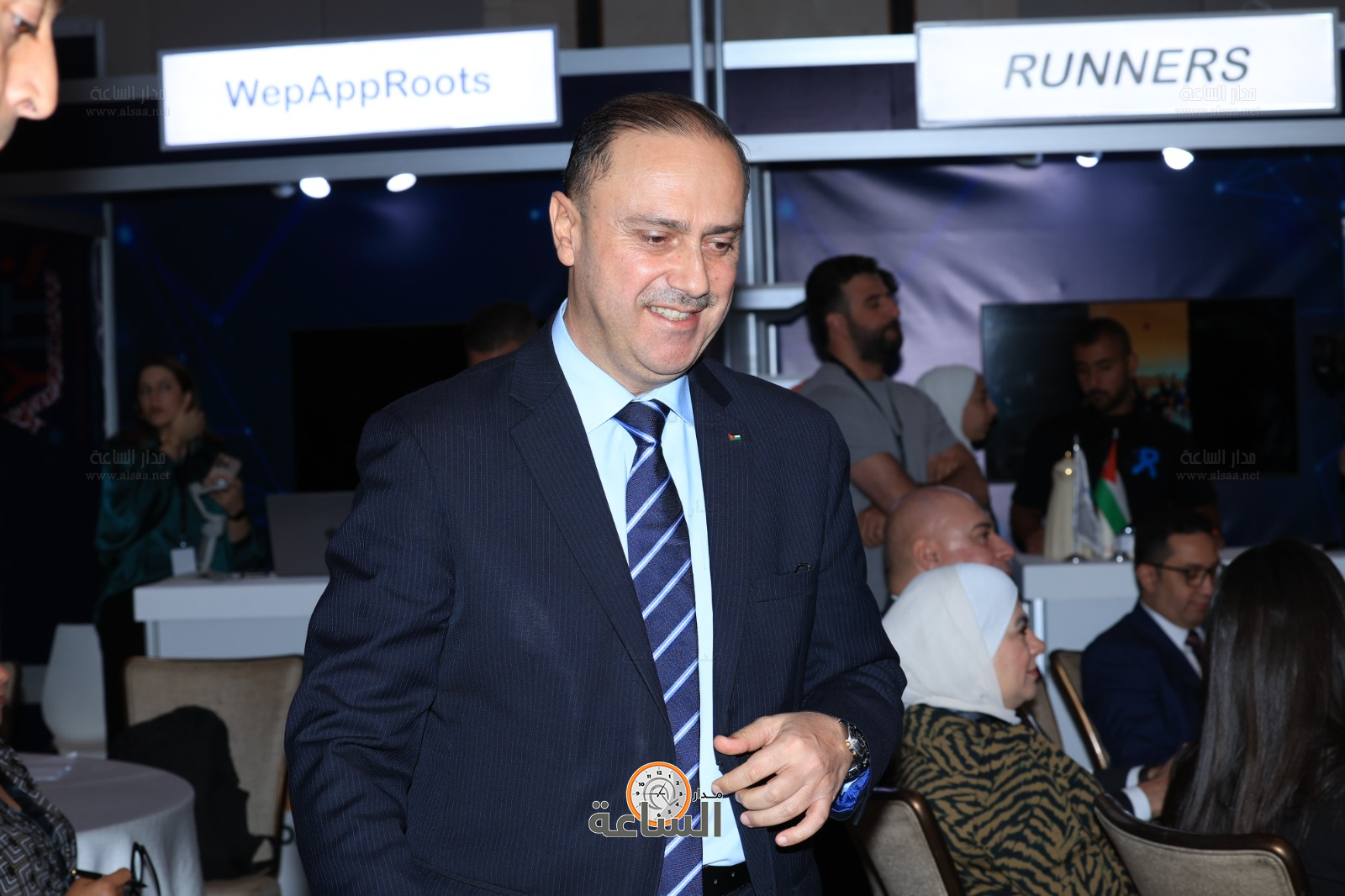 Madar Al-Saa Images 0.8260618087311763