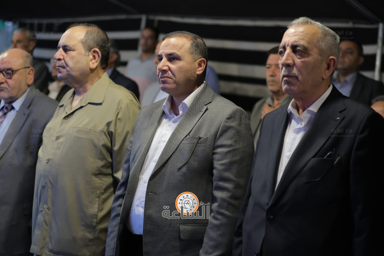 Madar Al-Saa Images 0.2467727233856154