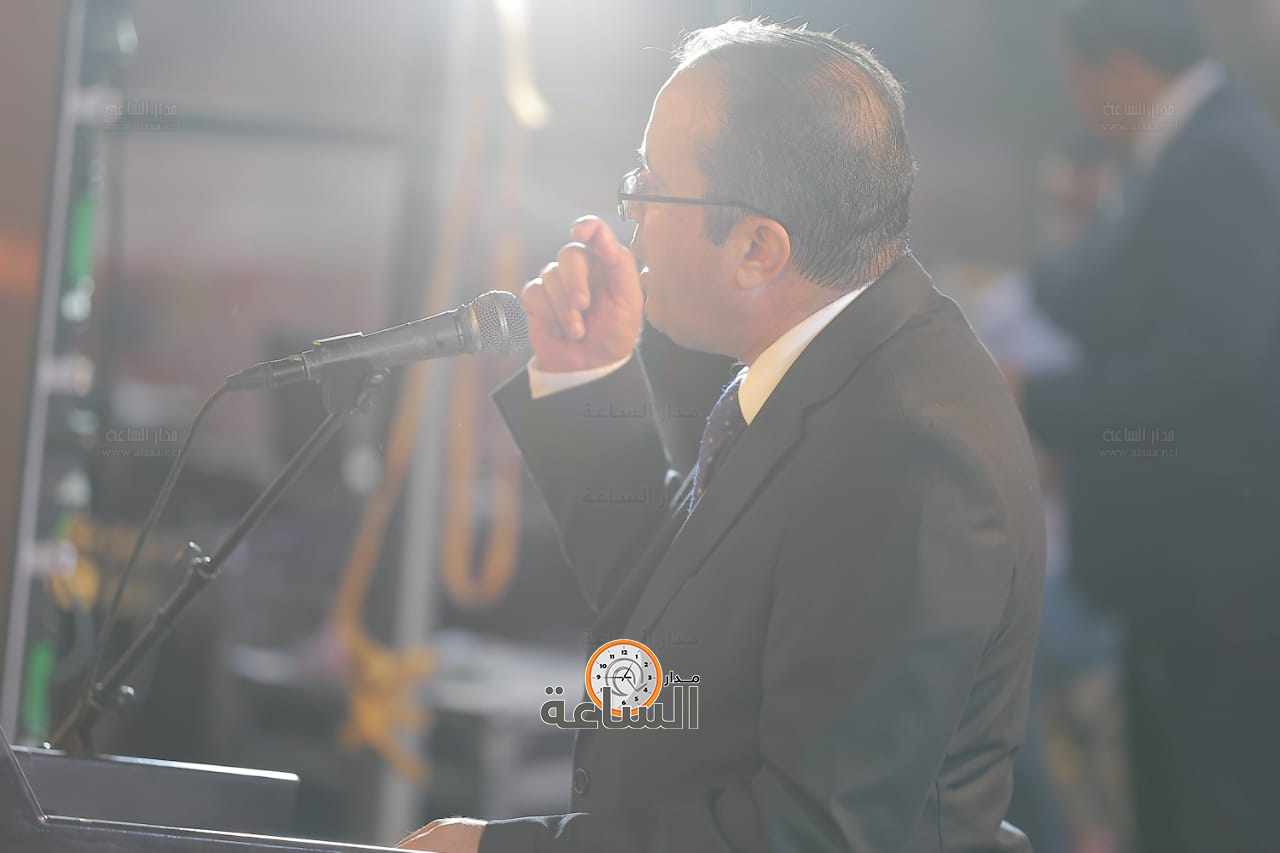 Madar Al-Saa Images 0.4355175122873097