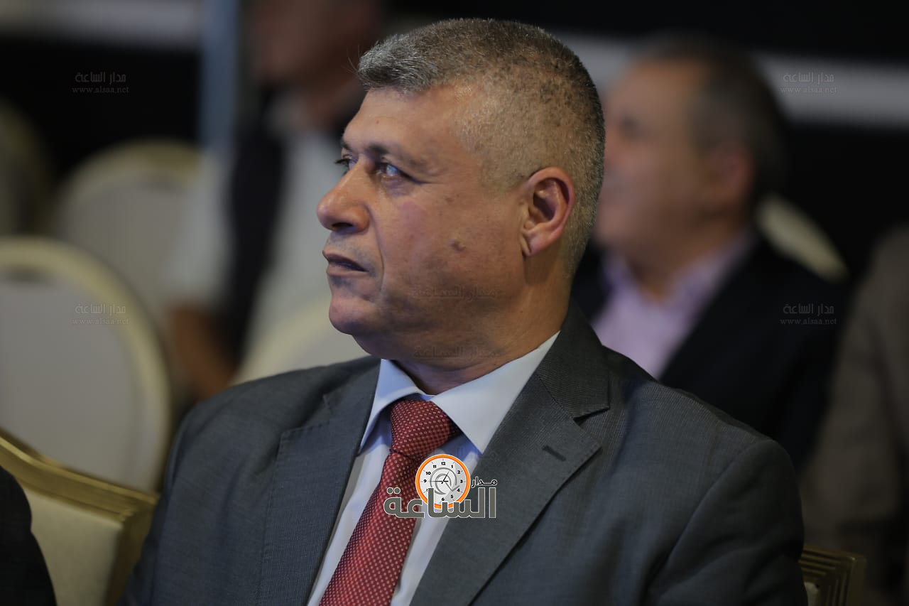 Madar Al-Saa Images 0.7637707624506709