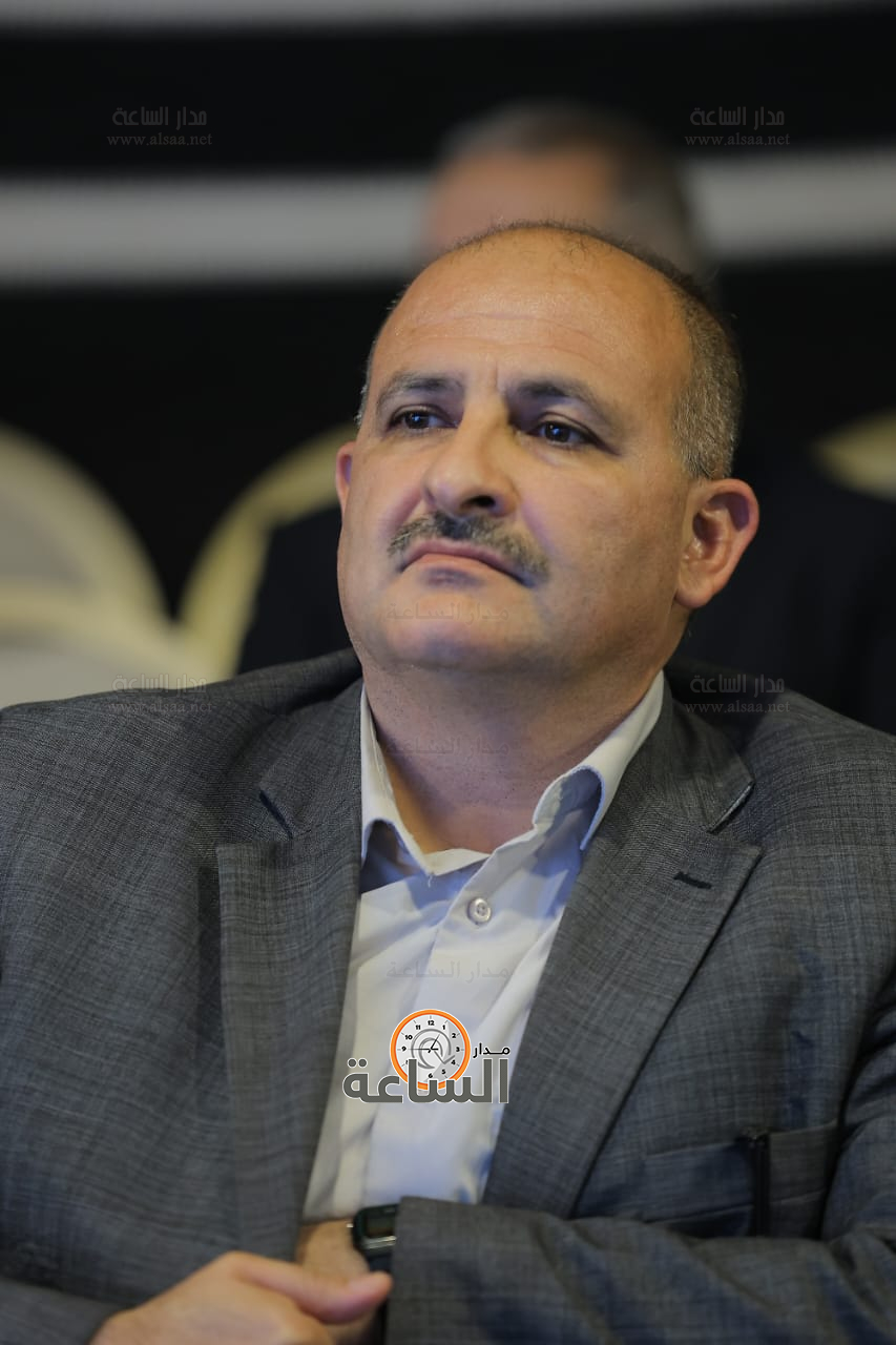 Madar Al-Saa Images 0.9221618547515984