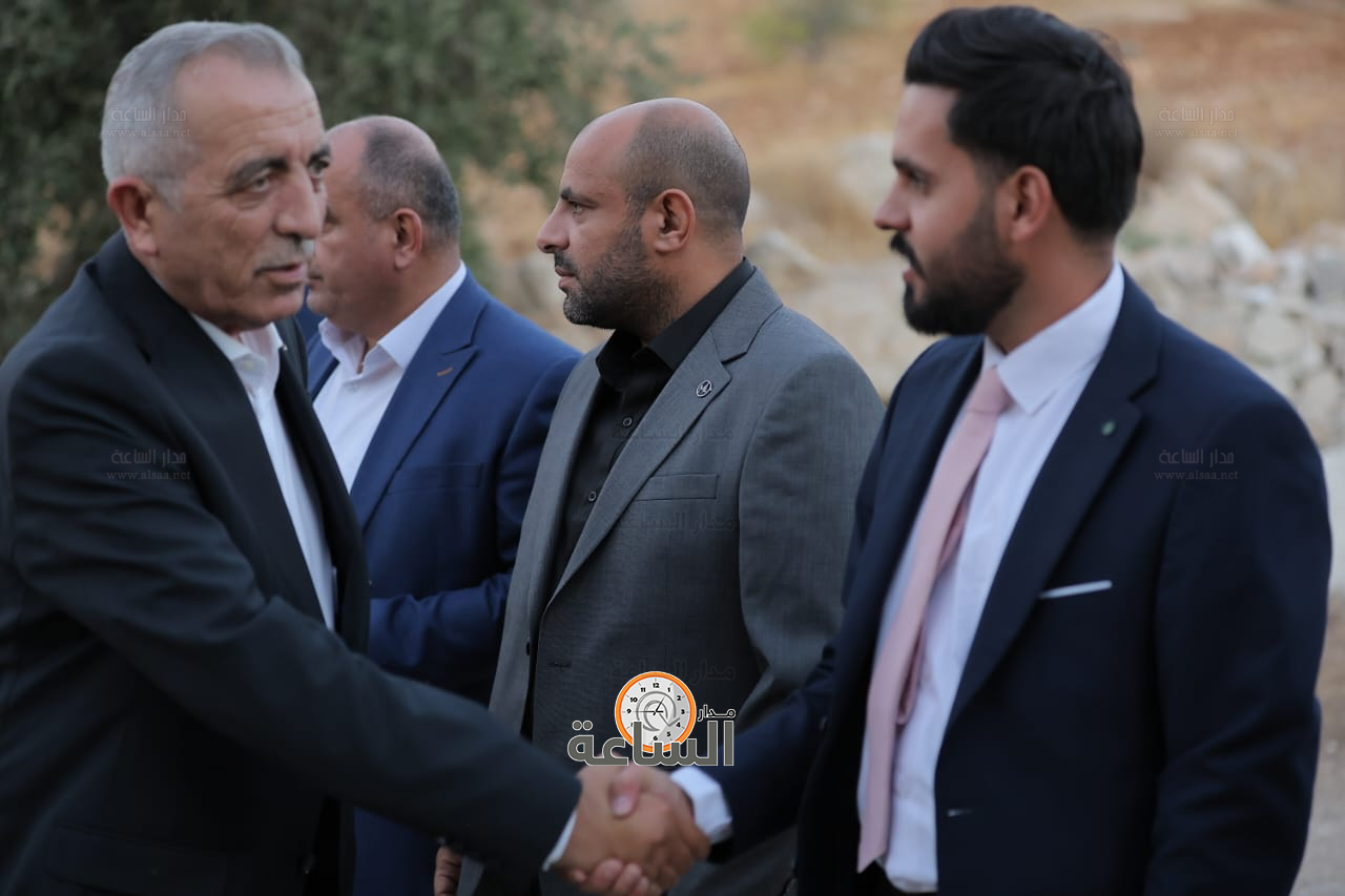 Madar Al-Saa Images 0.45443053787902765