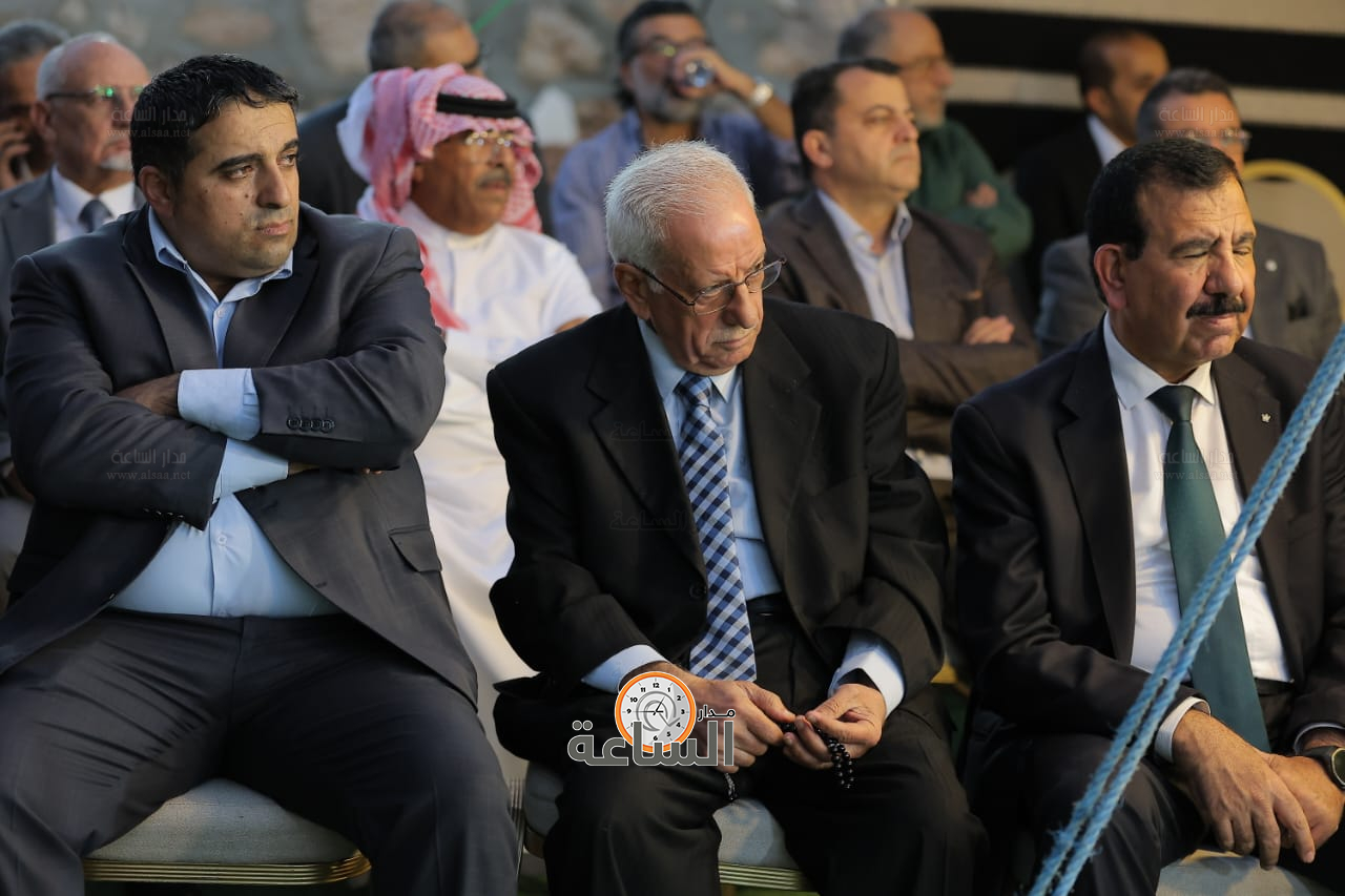 Madar Al-Saa Images 0.2535344191541642