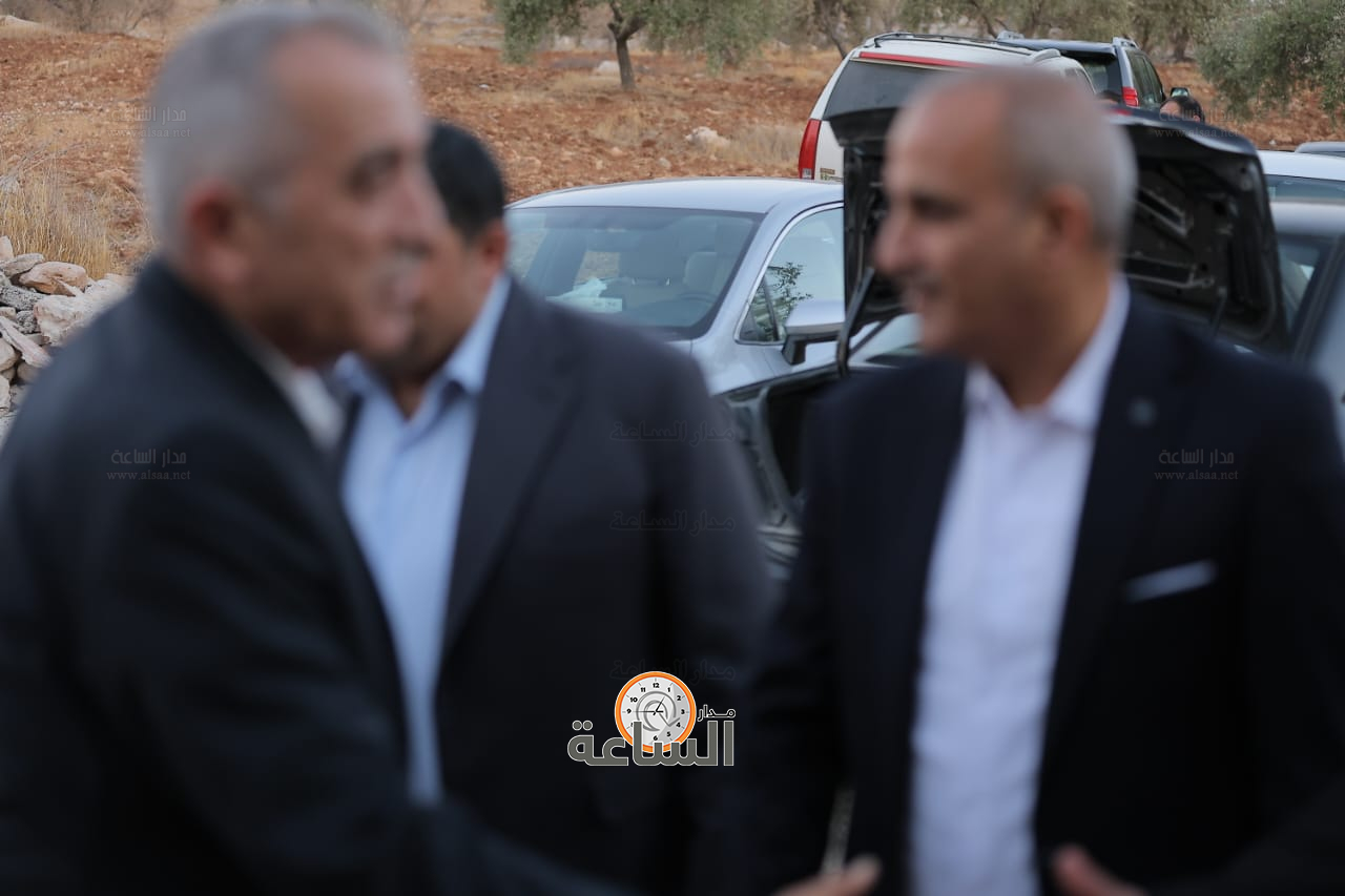 Madar Al-Saa Images 0.9858901889586691