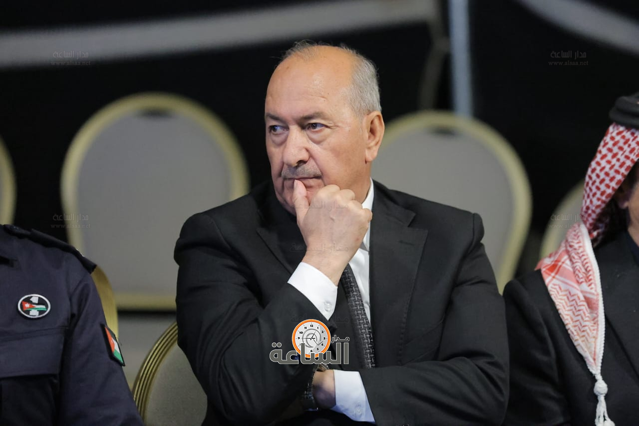 Madar Al-Saa Images 0.44651502161597356