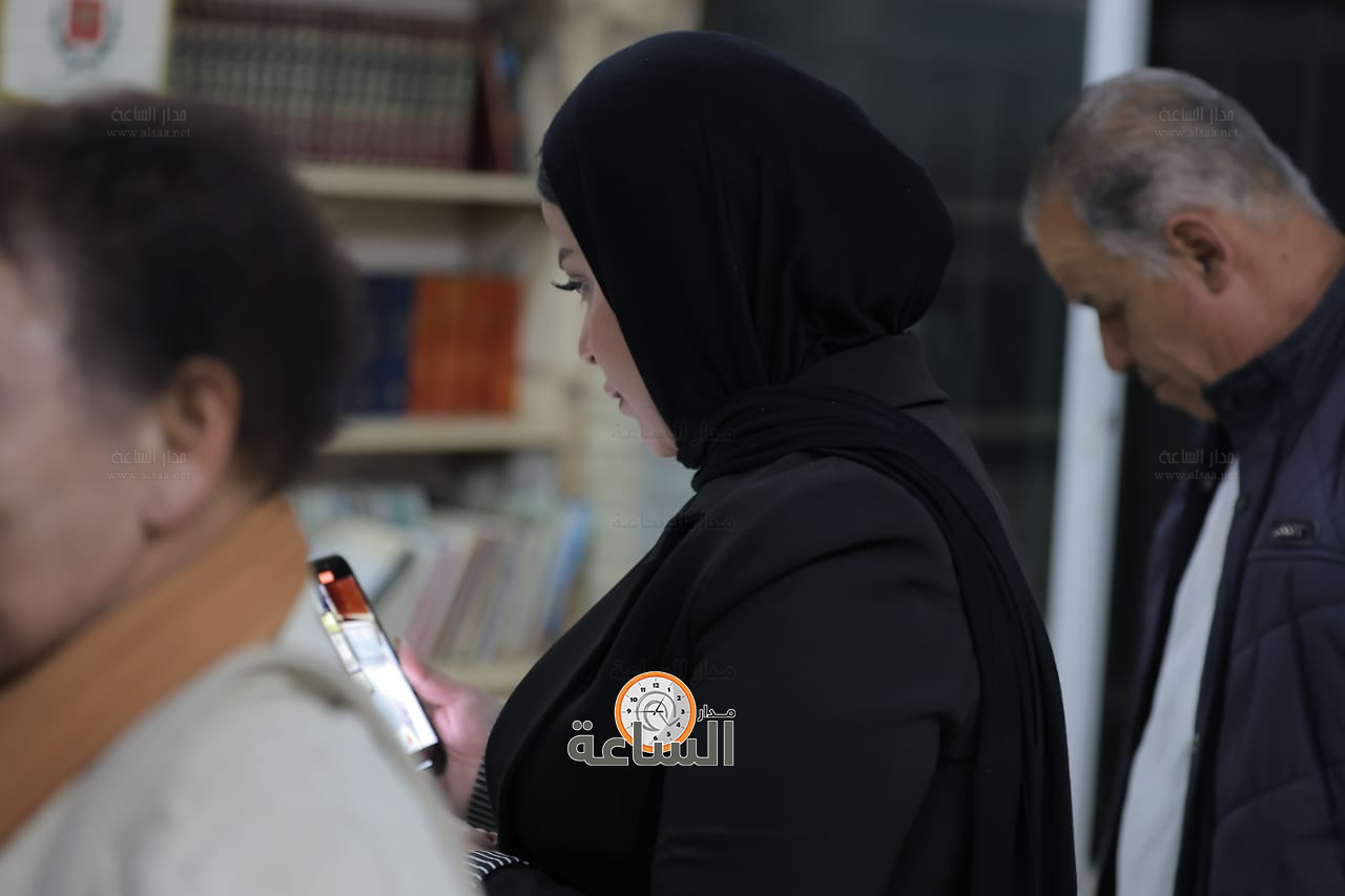 Madar Al-Saa Images 0.5713813483934838