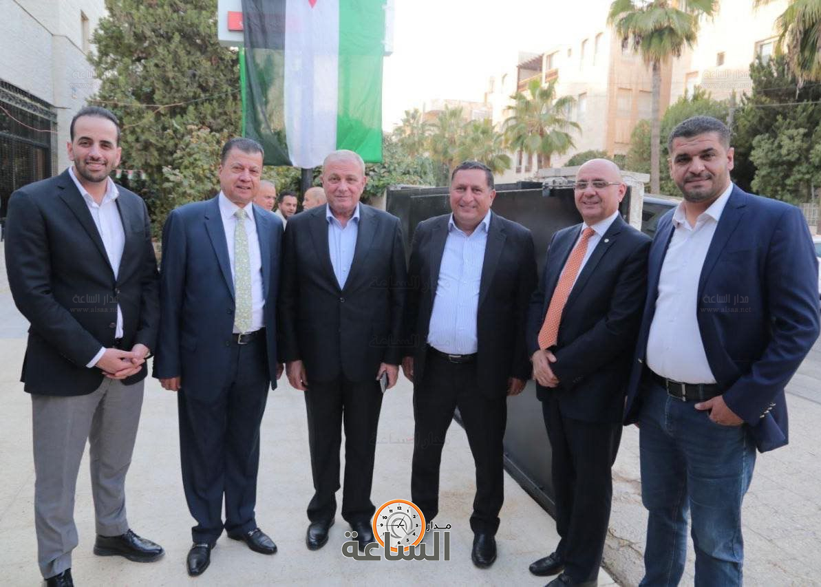 Madar Al-Saa Images 0.17518007260965807