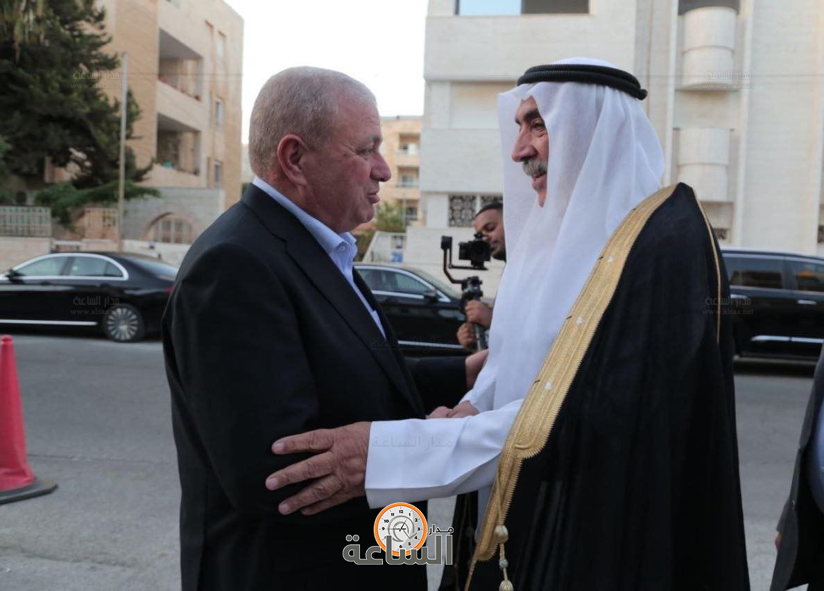 Madar Al-Saa Images 0.30980171079248364