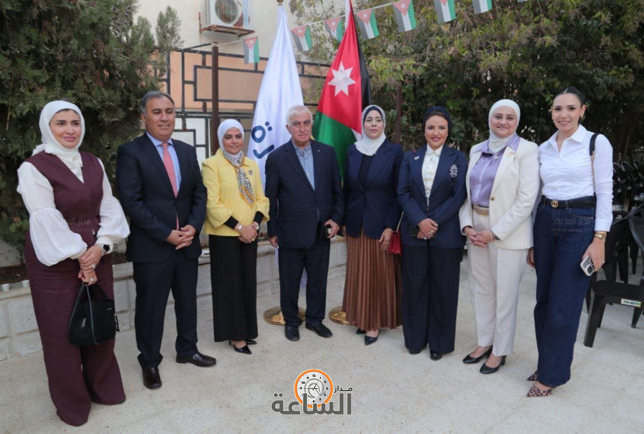 Madar Al-Saa Images 0.6606917172389796