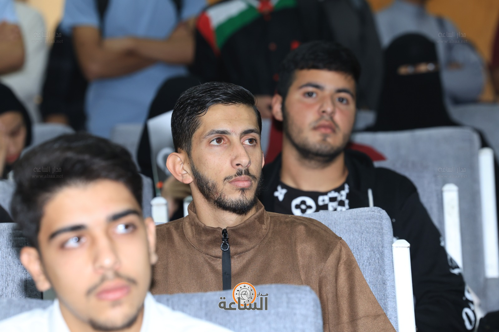 Madar Al-Saa Images 0.8753193848158148