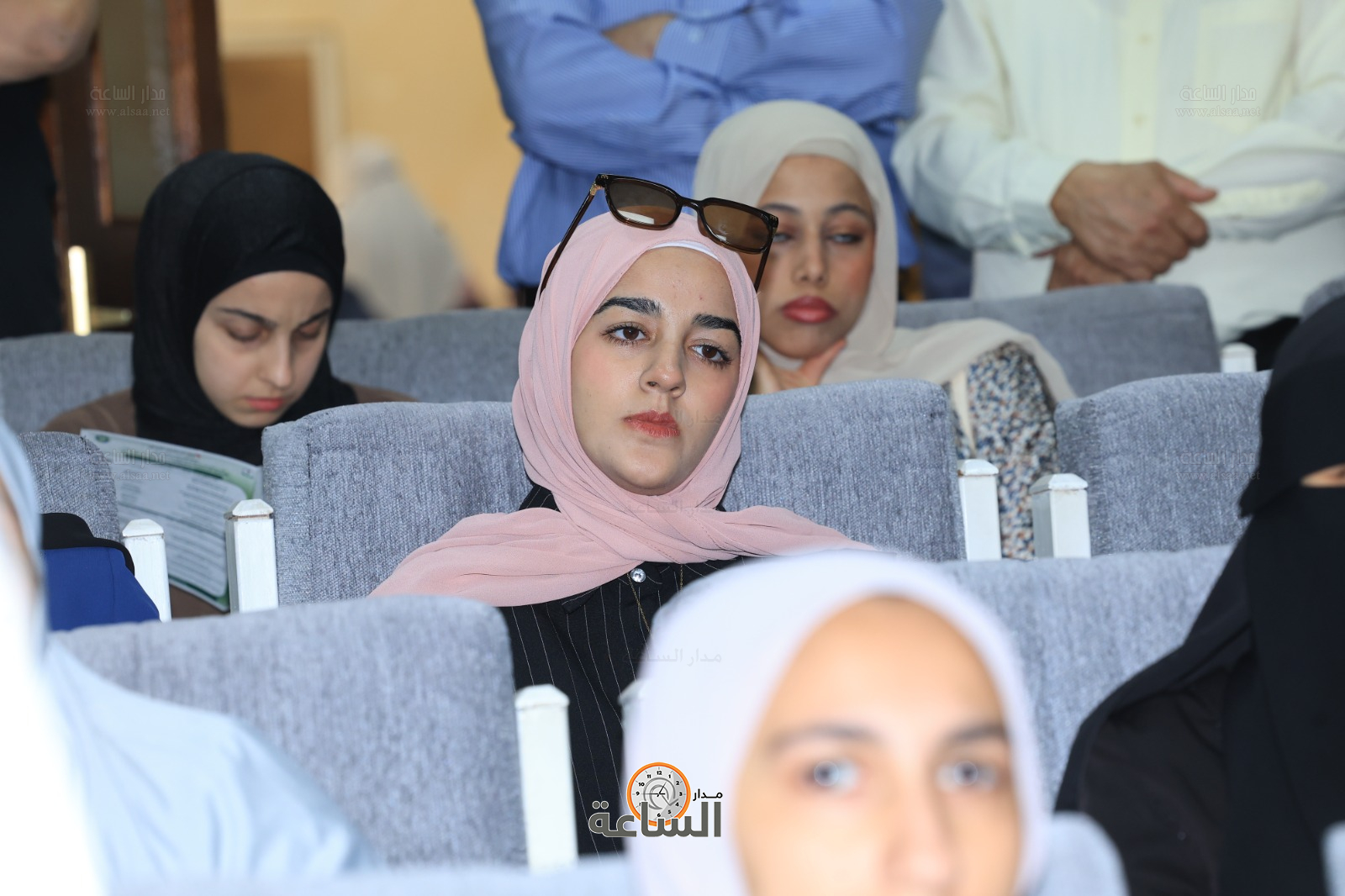 Madar Al-Saa Images 0.0679302823347836