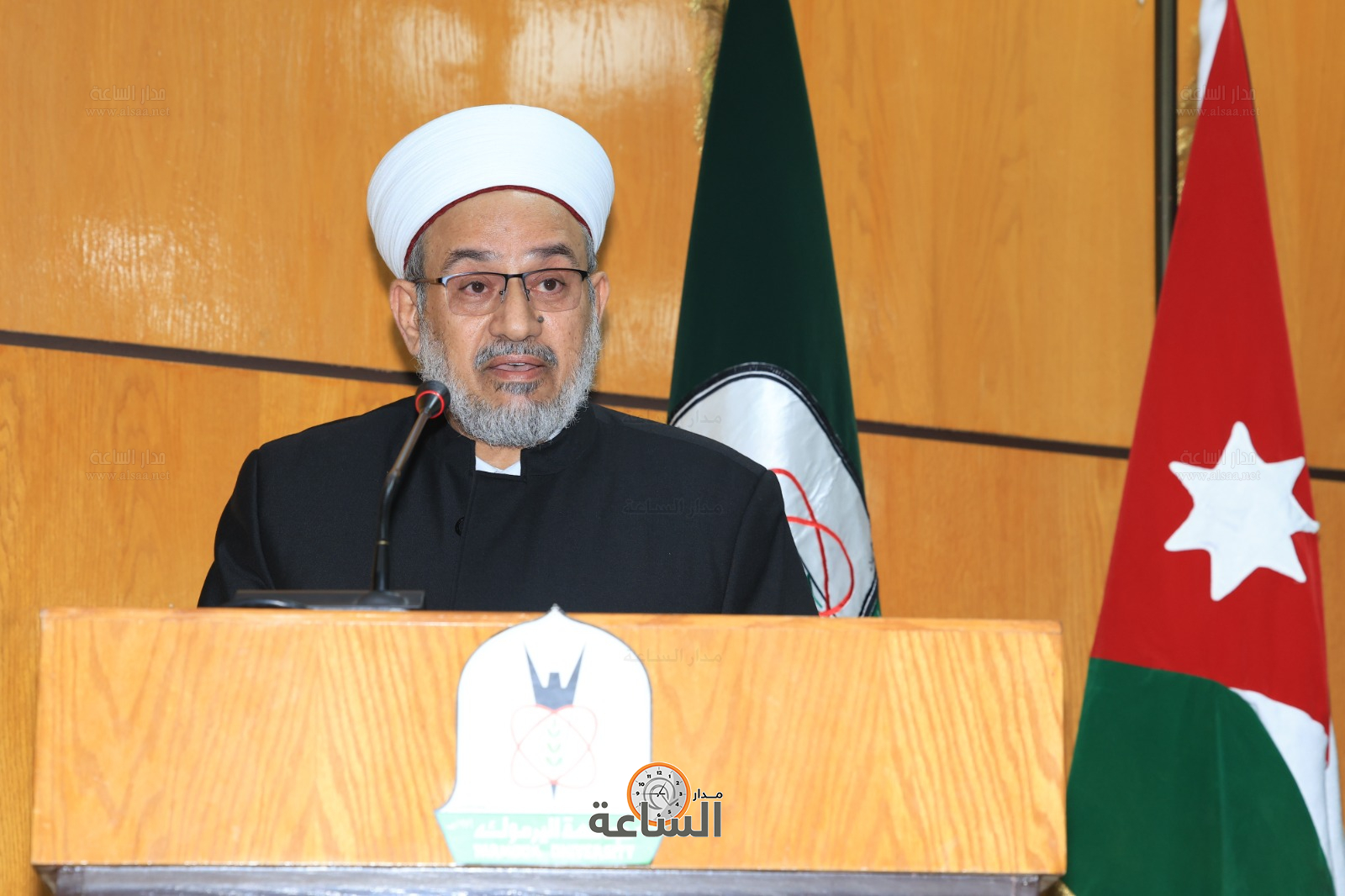 Madar Al-Saa Images 0.5704707682093818