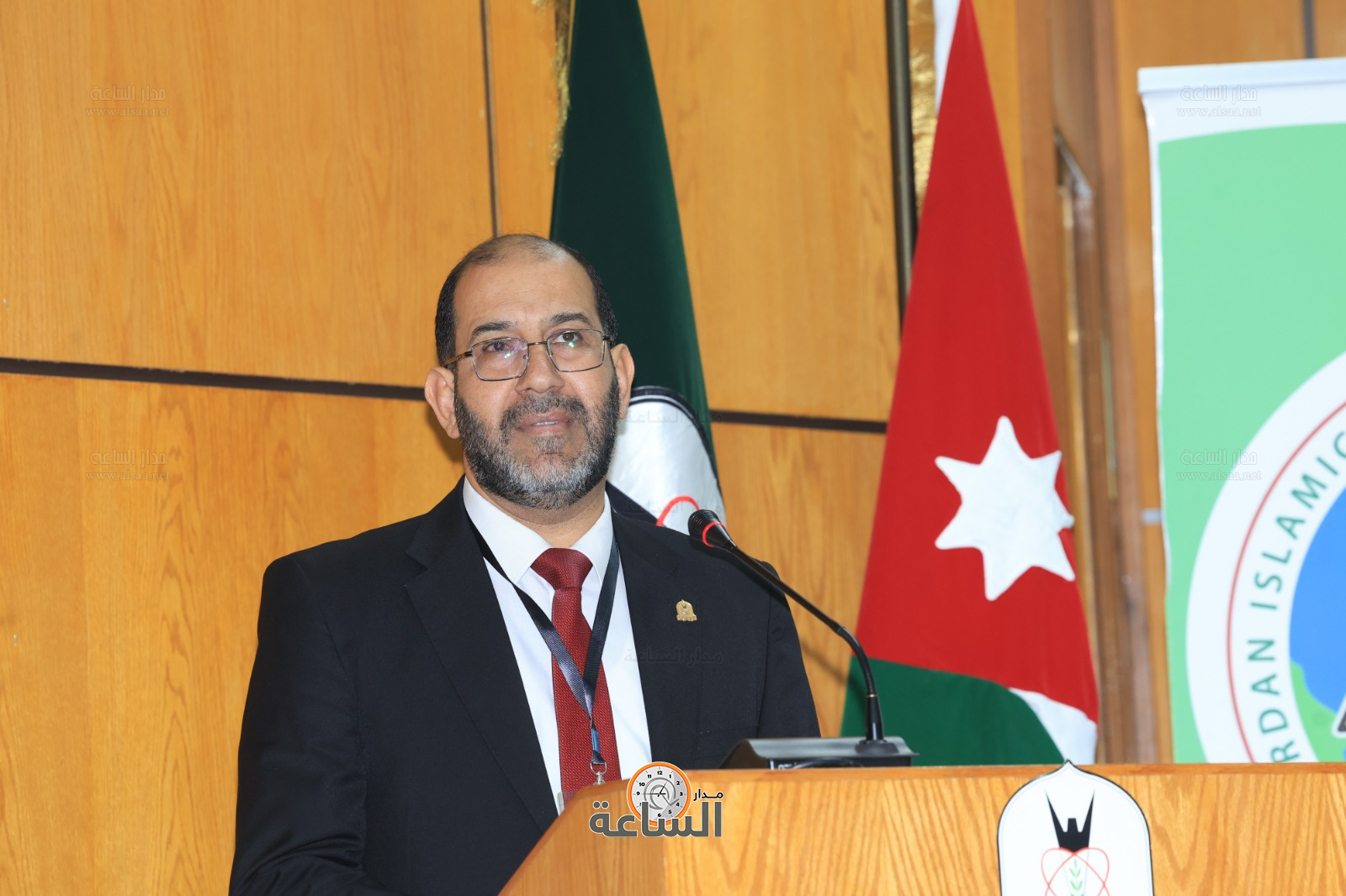 Madar Al-Saa Images 0.5539659061720915