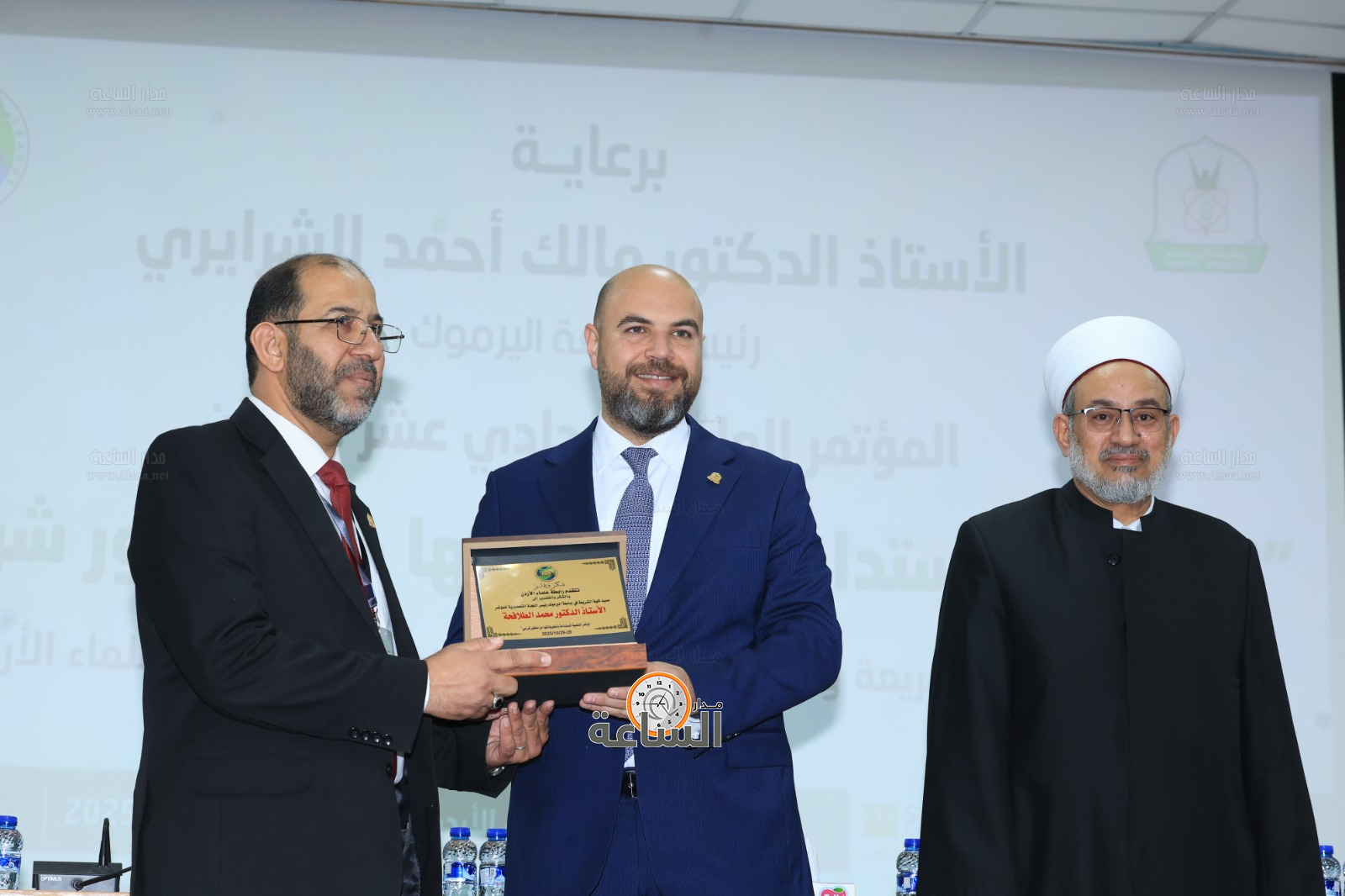 Madar Al-Saa Images 0.8843367835512772