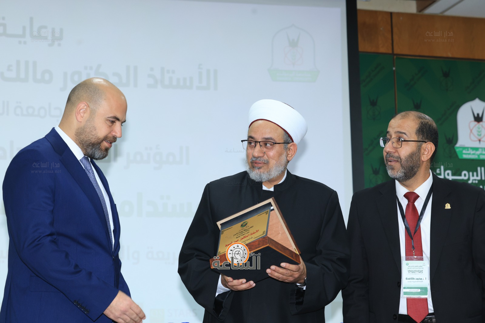 Madar Al-Saa Images 0.7238658563036471