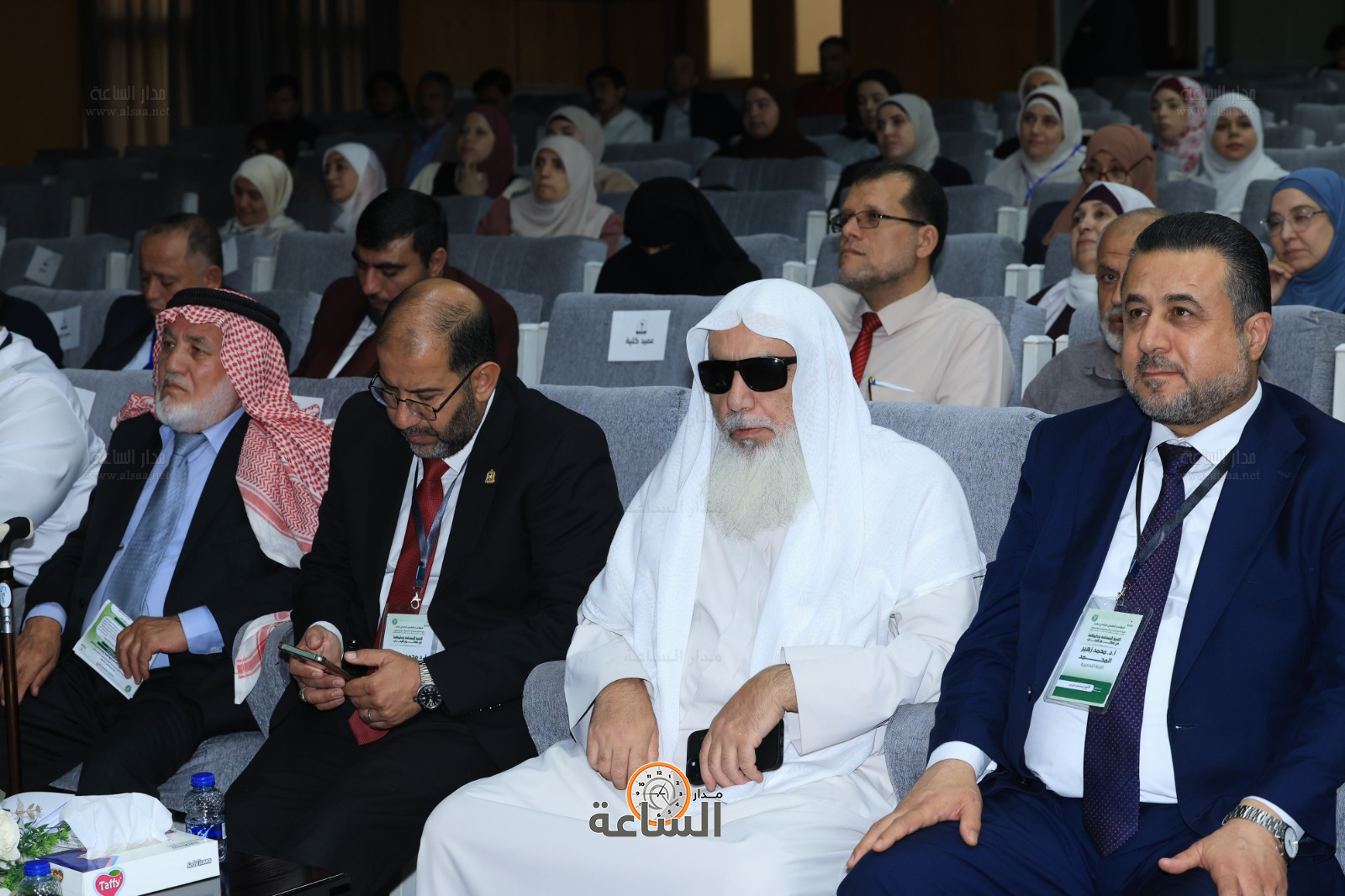 Madar Al-Saa Images 0.560798880701695