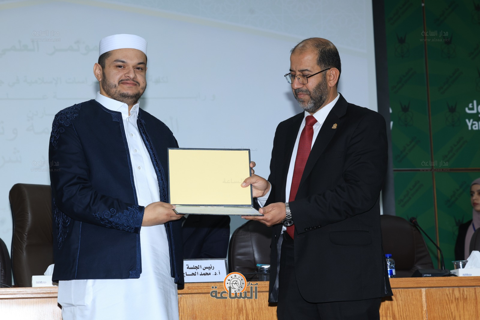 Madar Al-Saa Images 0.6220245561547444