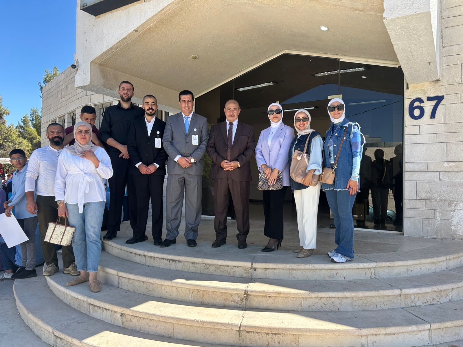 Madar Al-Saa Images 0.32572905324848767