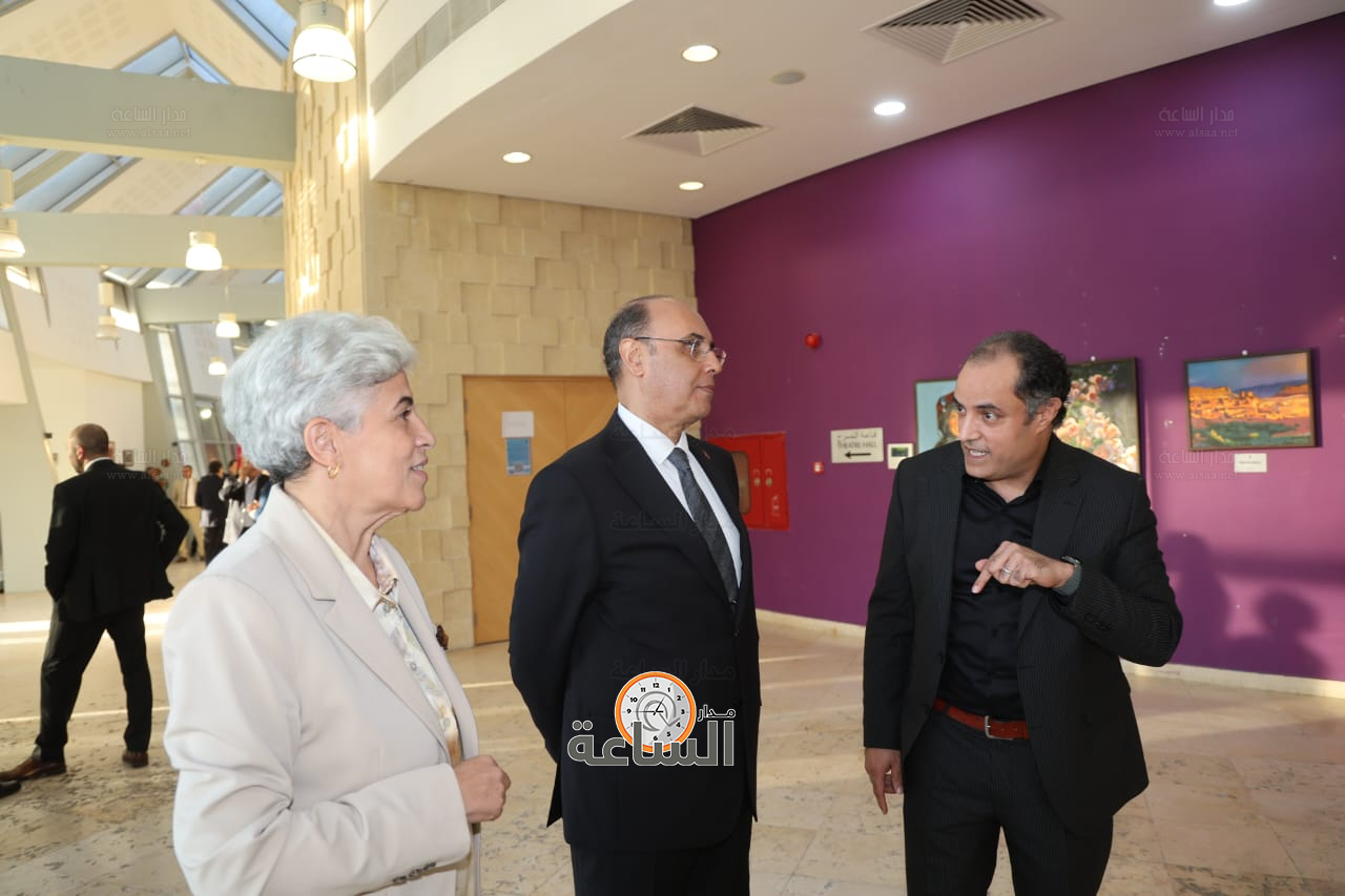 Madar Al-Saa Images 0.08162990963558425