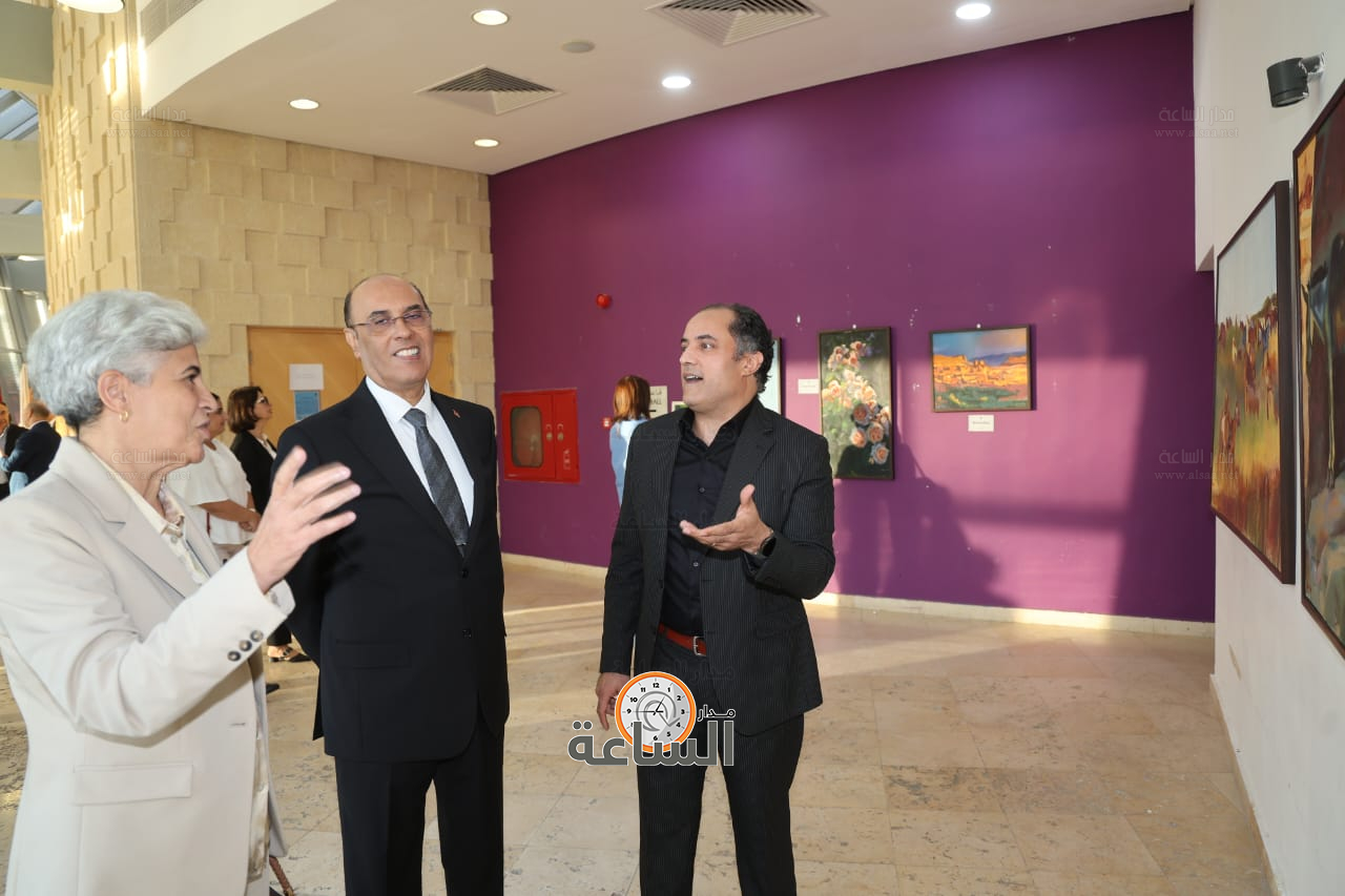 Madar Al-Saa Images 0.4550611794202226