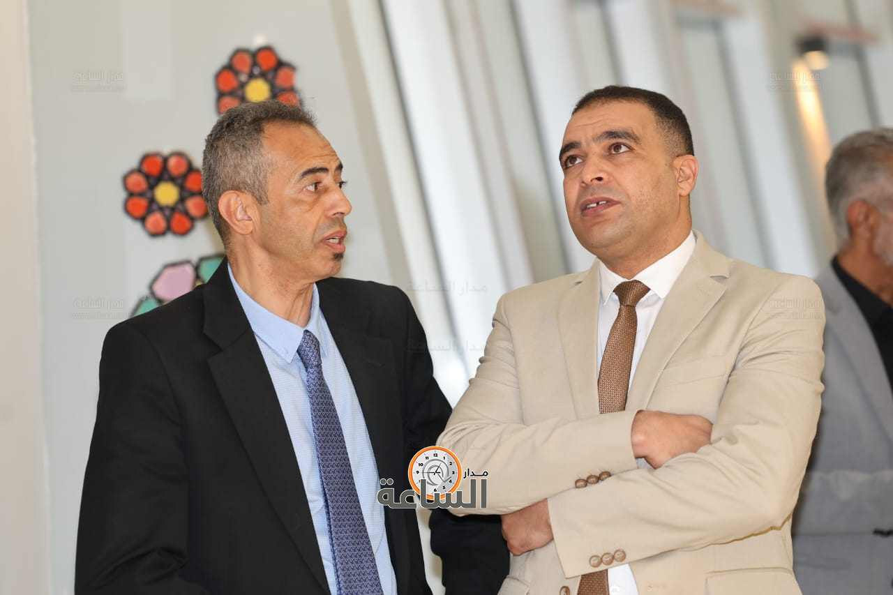 Madar Al-Saa Images 0.9293423622654018