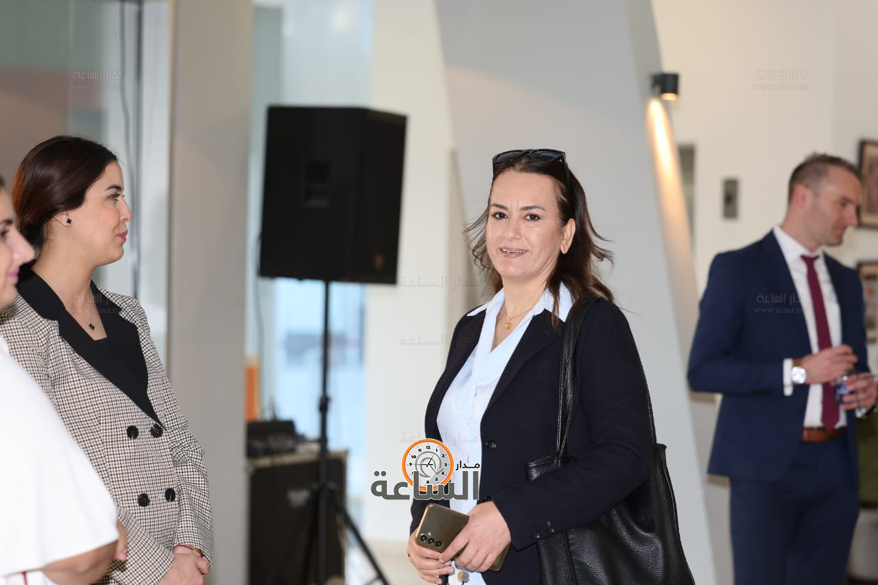 Madar Al-Saa Images 0.9854617169146214