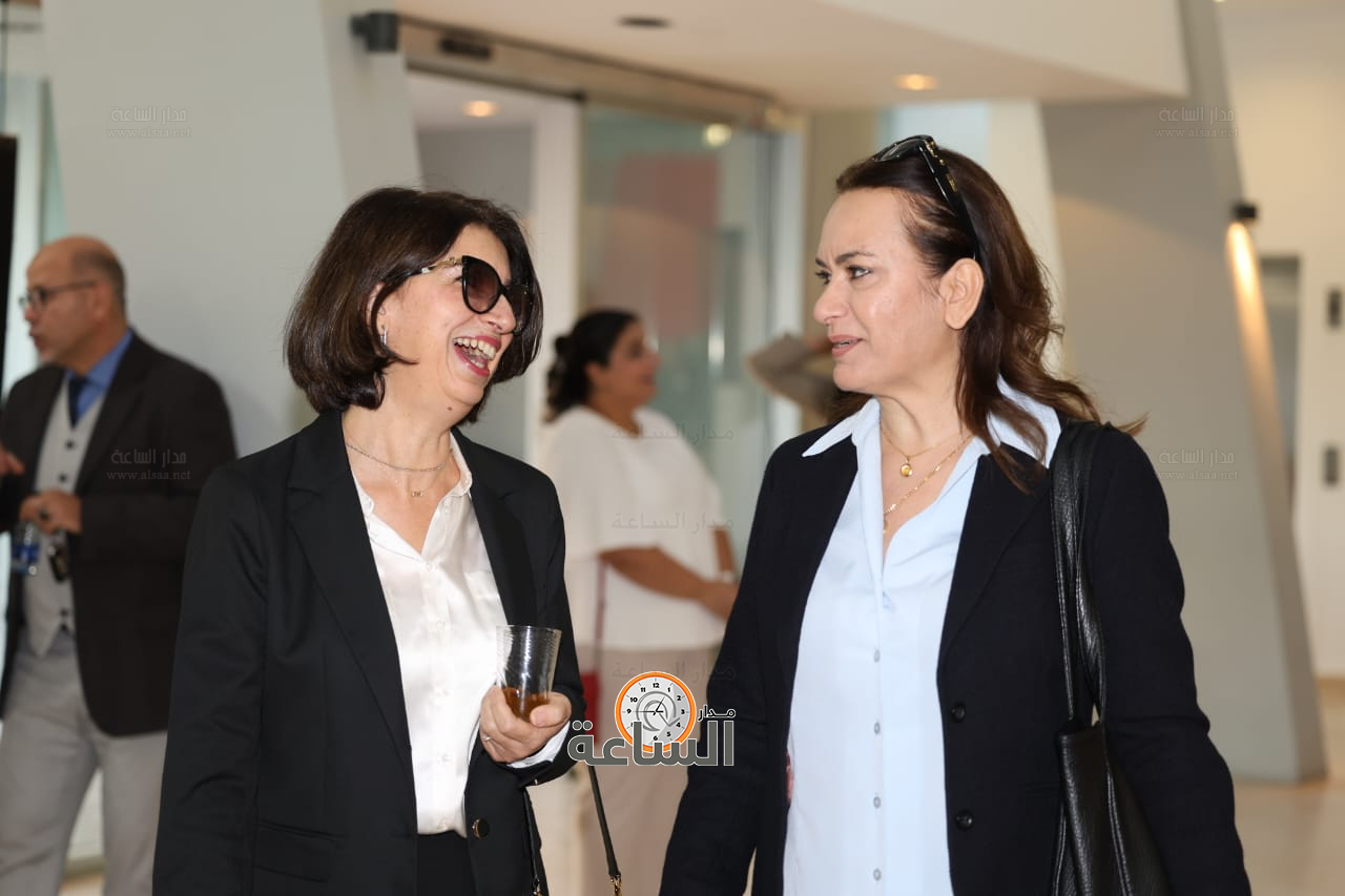 Madar Al-Saa Images 0.6280730784796619