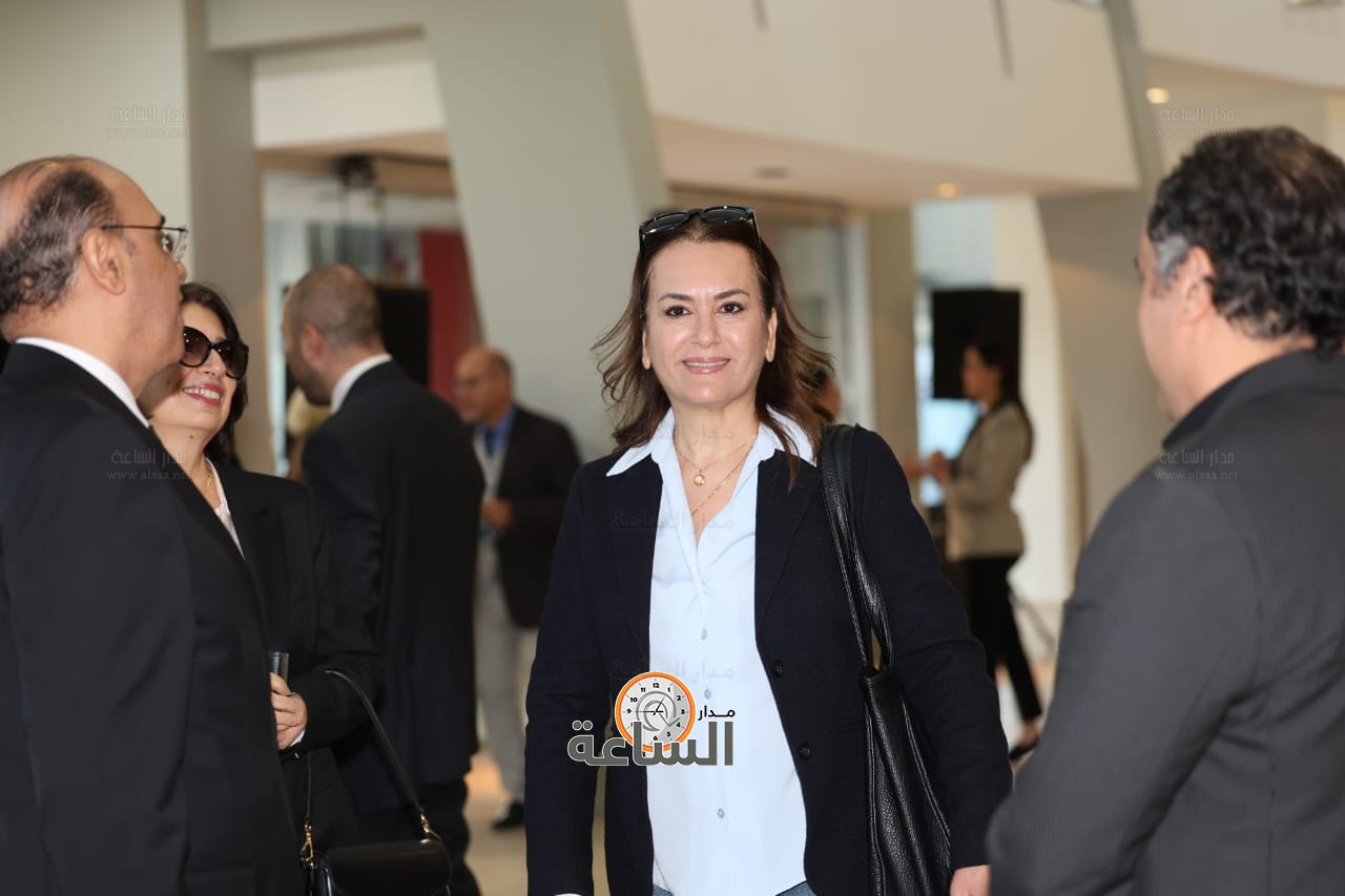 Madar Al-Saa Images 0.1548148669415278