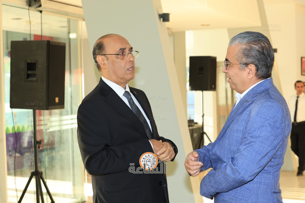 Madar Al-Saa Images 0.3328490227029386