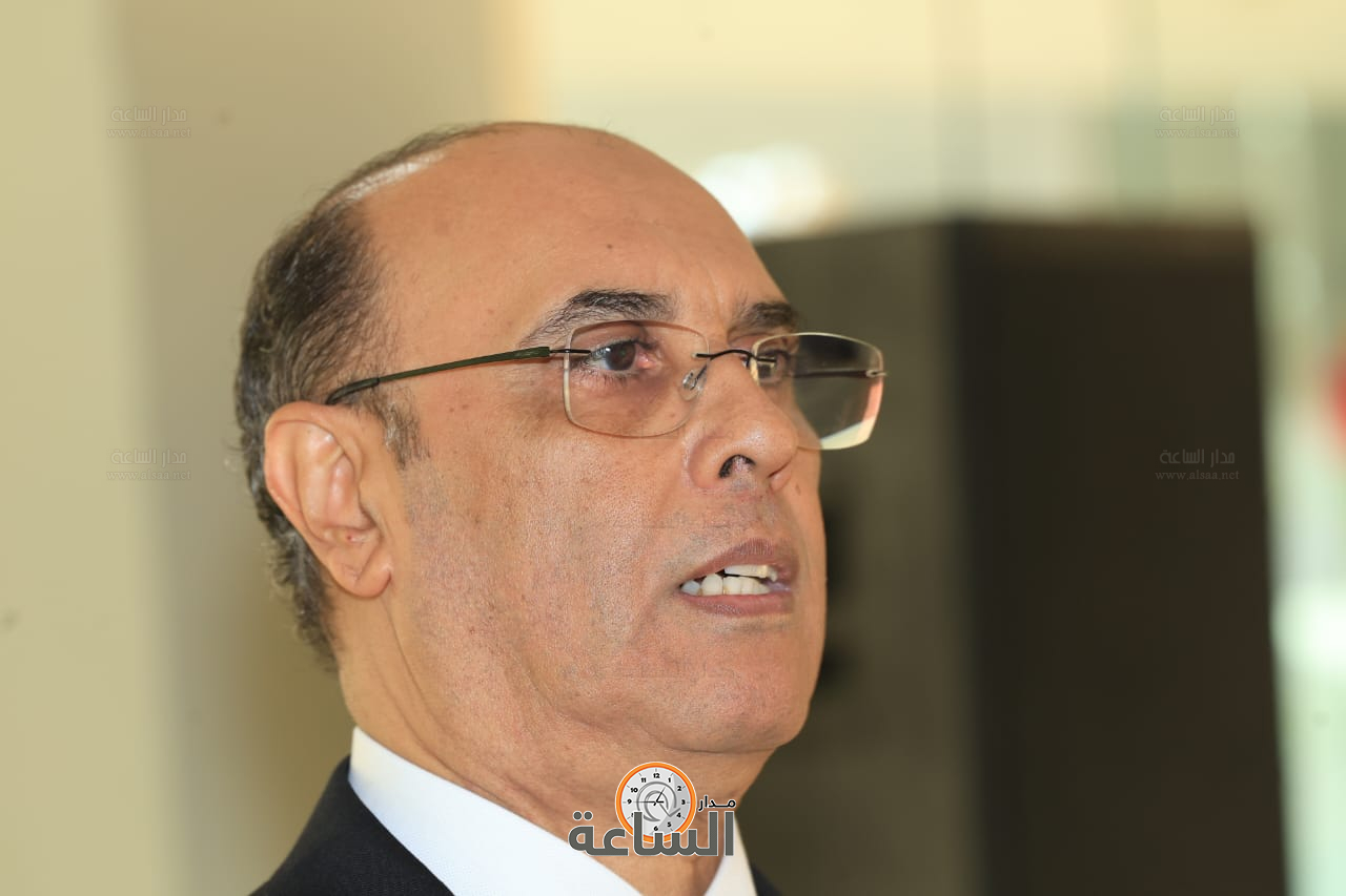 Madar Al-Saa Images 0.5602715310898965