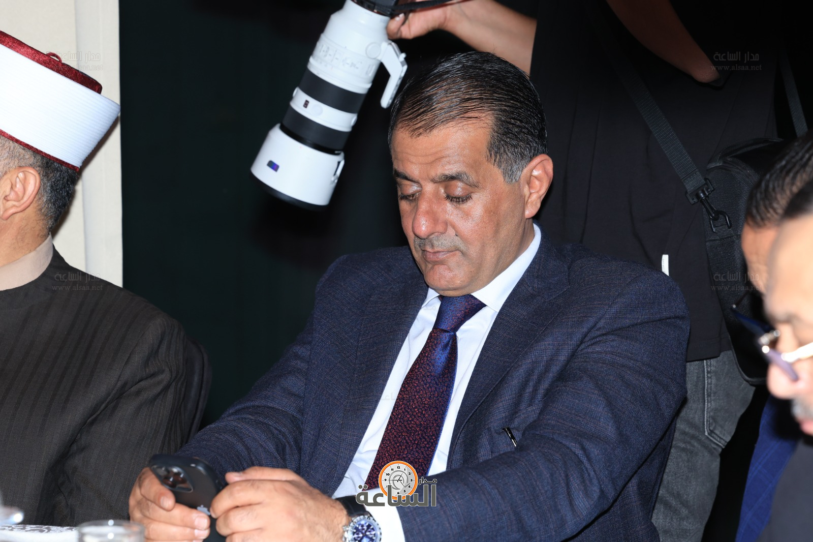 Madar Al-Saa Images 0.03243052577407357