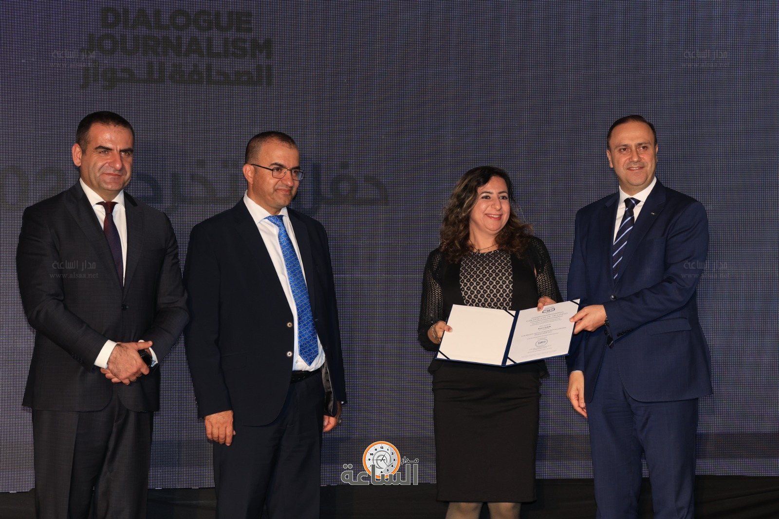 Madar Al-Saa Images 0.25597910530858214