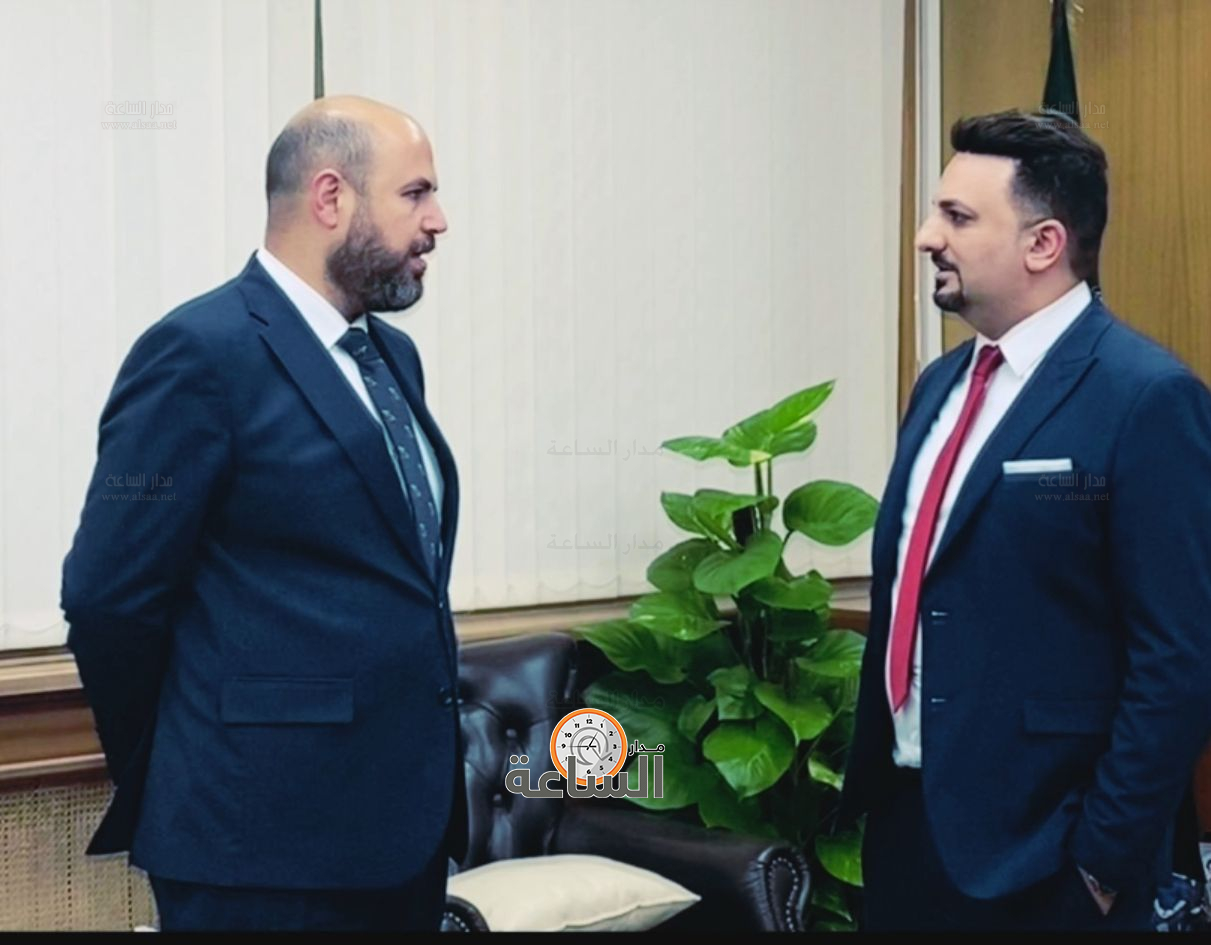 Madar Al-Saa Images 0.8248060539814678