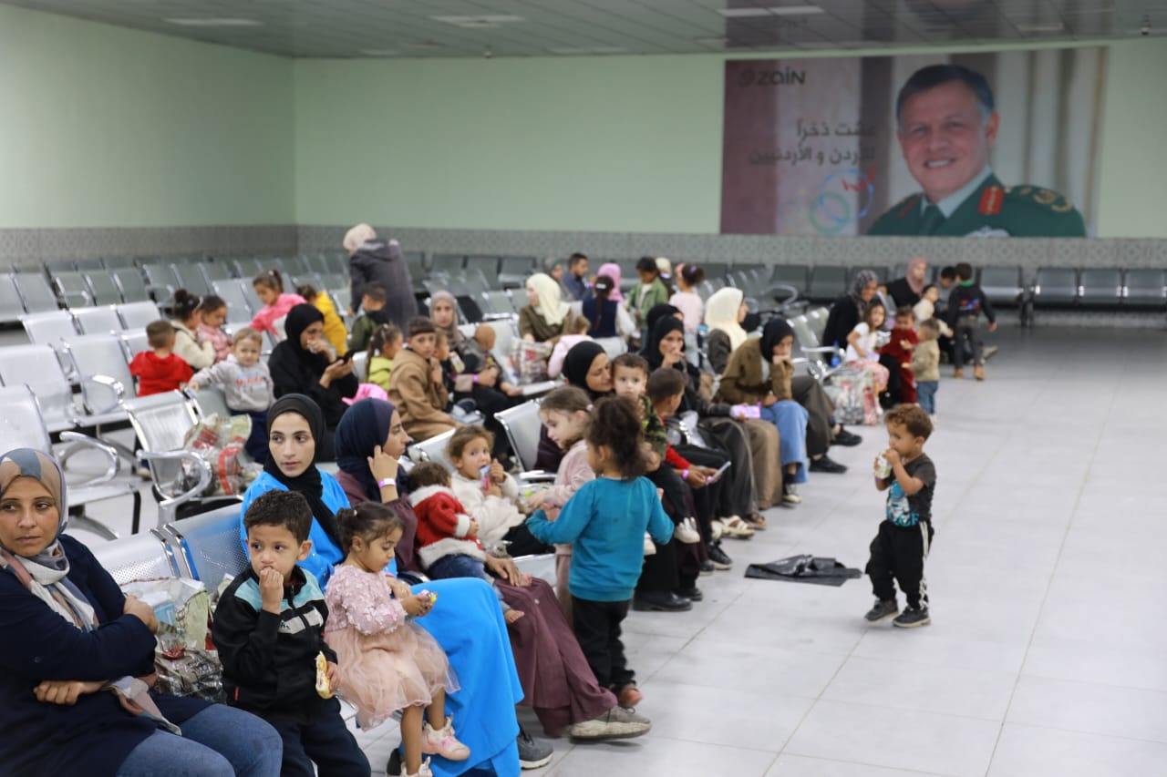 Madar Al-Saa Images 0.7102646006789752