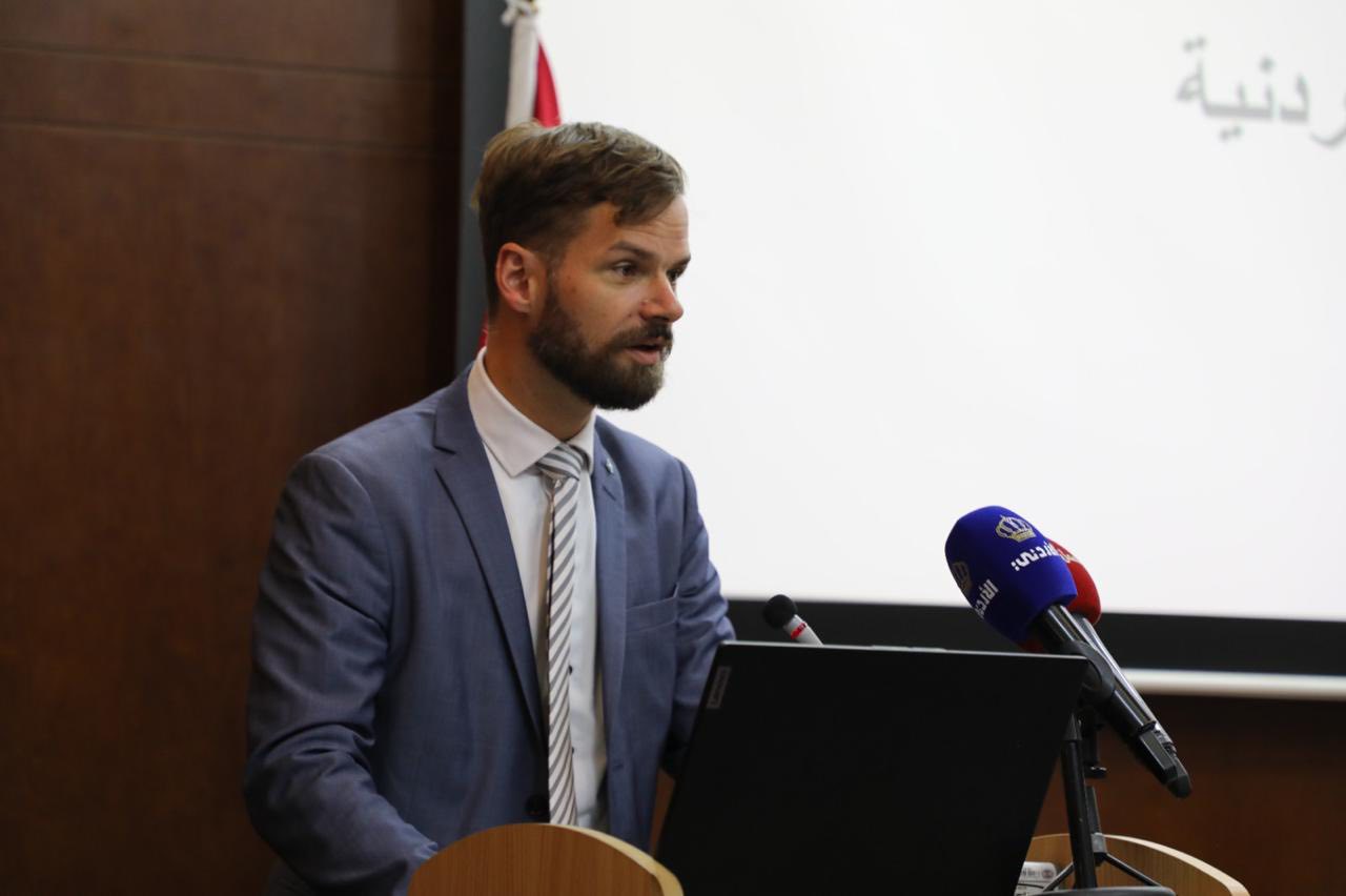 Madar Al-Saa Images 0.22693535991008718