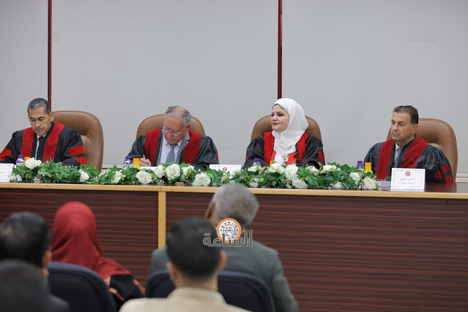 Madar Al-Saa Images 0.6943570287729217