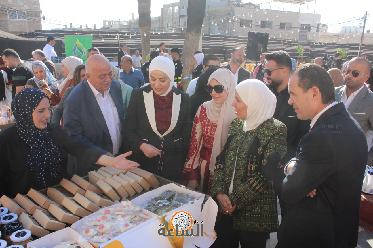 Madar Al-Saa Images 0.40803973740787114