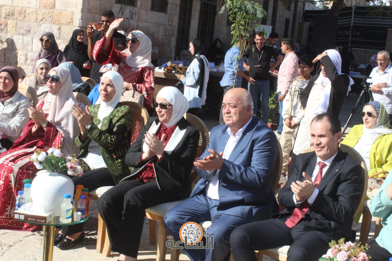 Madar Al-Saa Images 0.7903964230176411