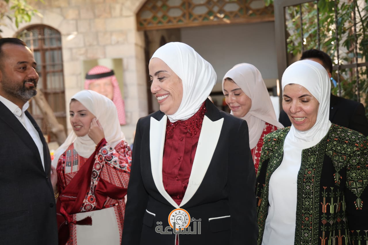 Madar Al-Saa Images 0.2933322385721794