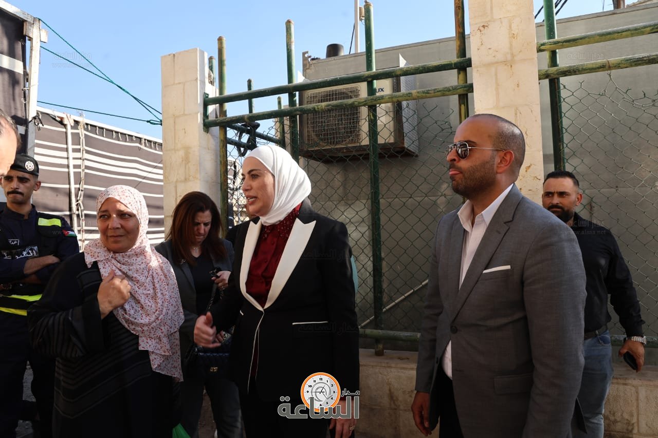 Madar Al-Saa Images 0.4388711133218596