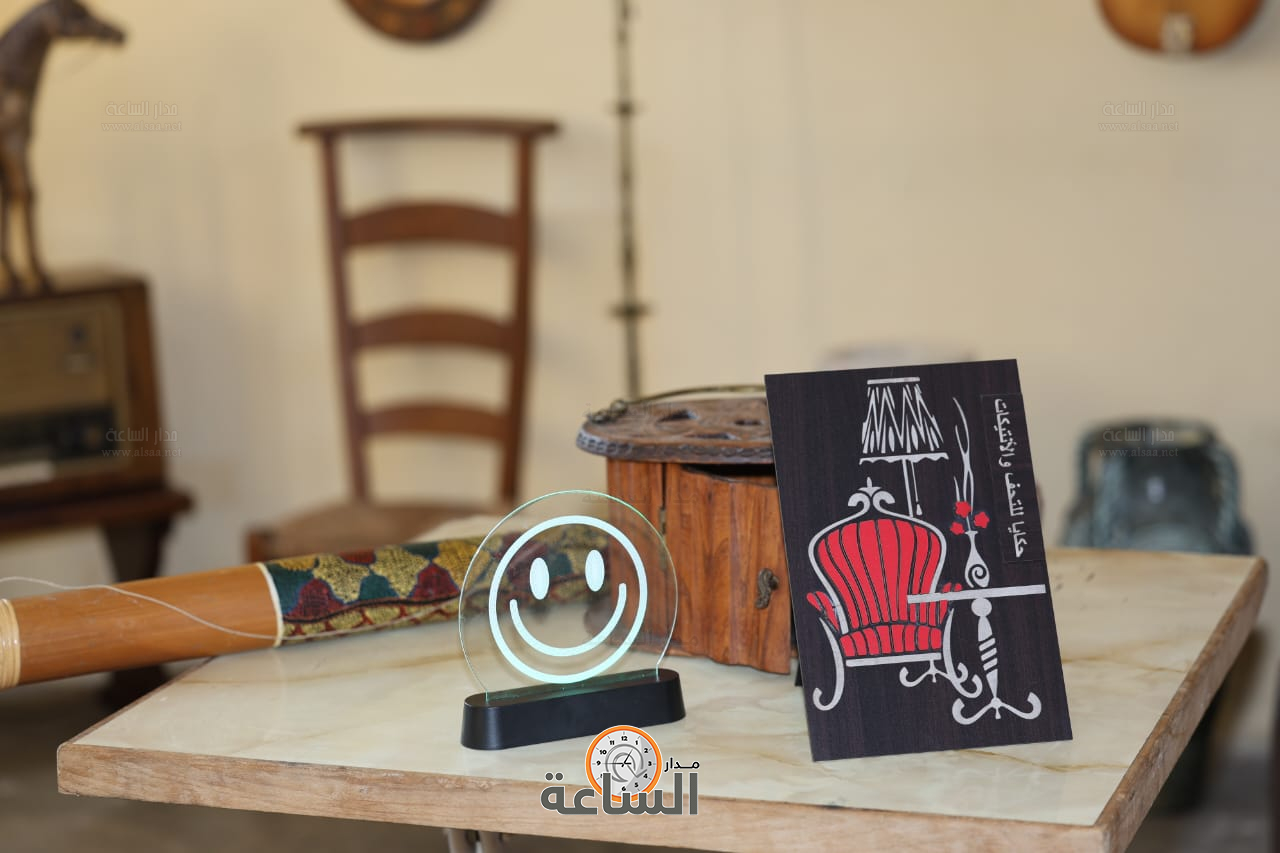 Madar Al-Saa Images 0.42348857696476205