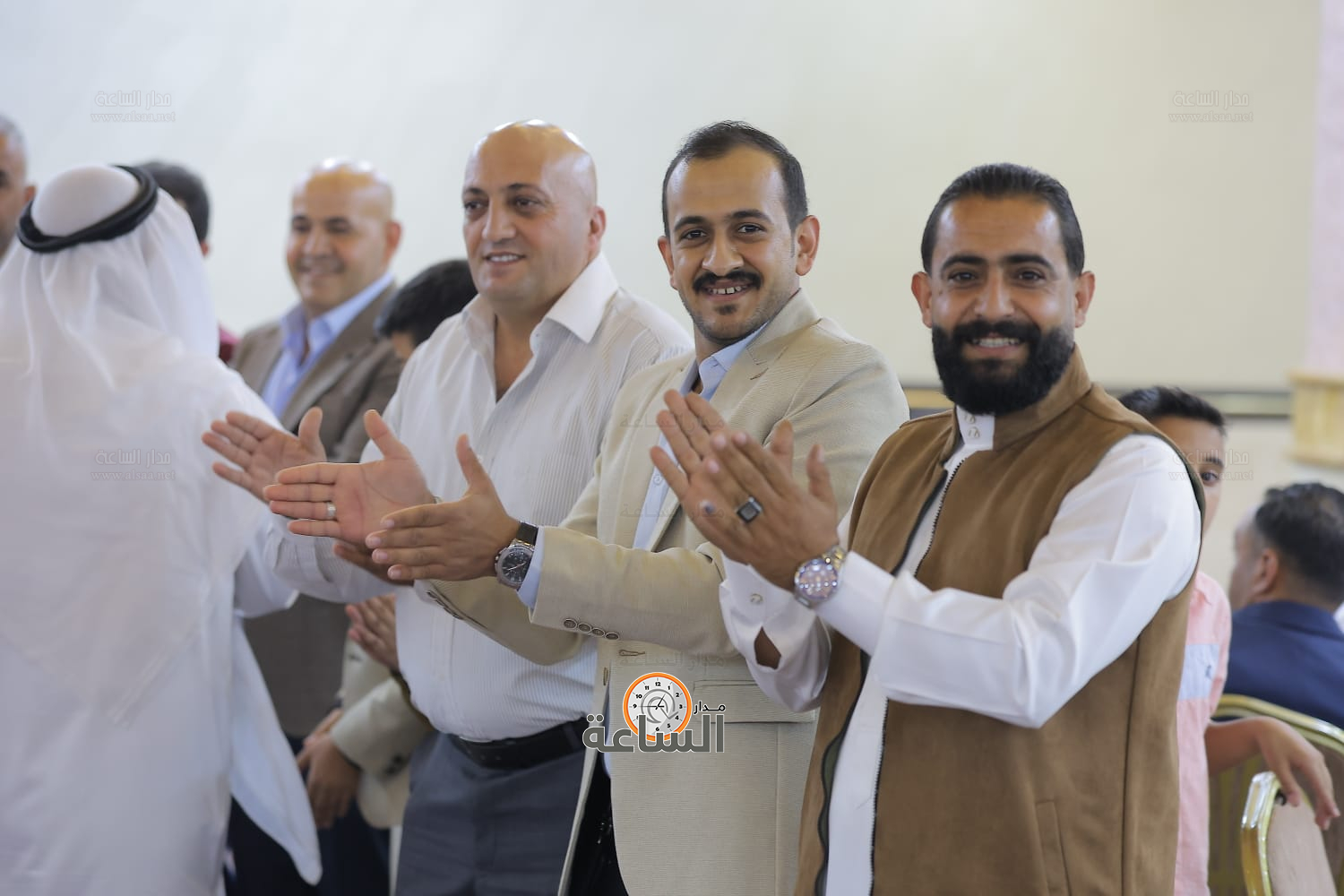 Madar Al-Saa Images 0.6143464725097844