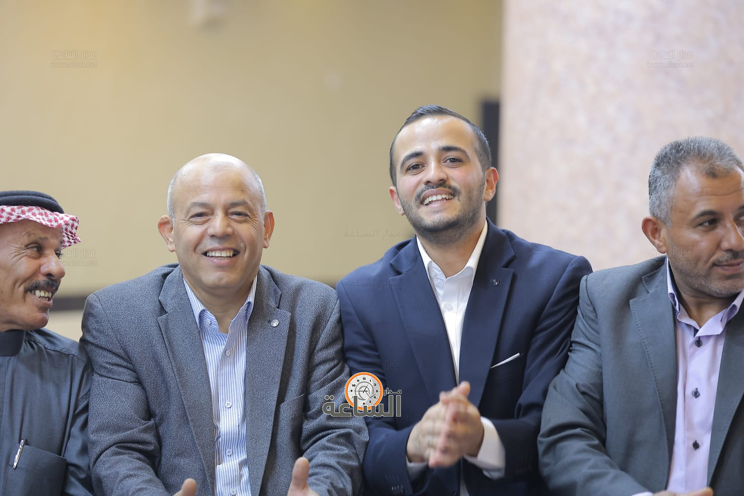 Madar Al-Saa Images 0.22084328239740147