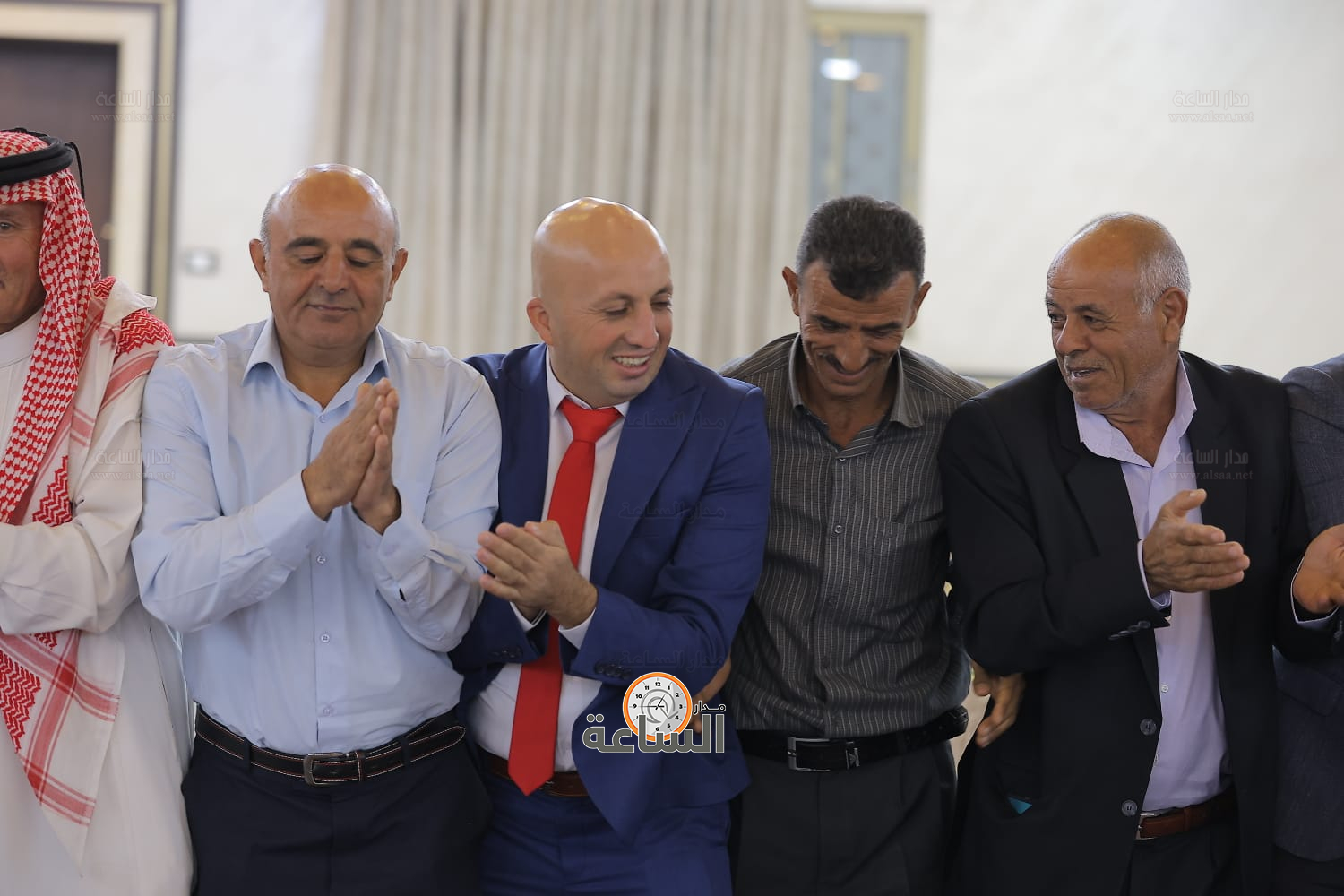 Madar Al-Saa Images 0.43340240870460045