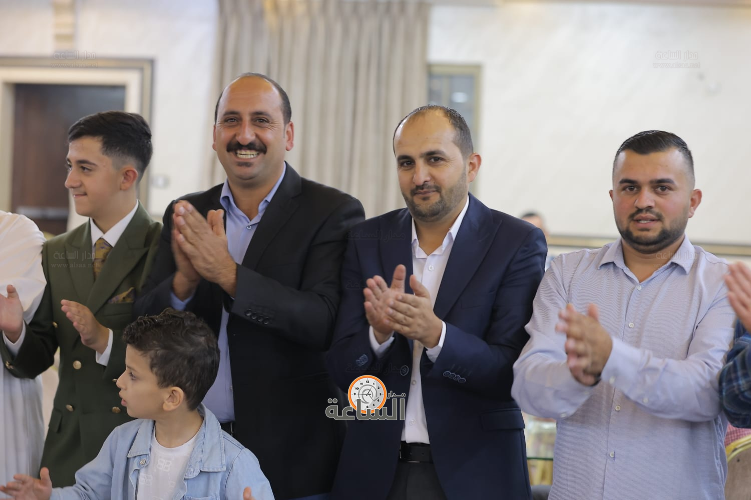 Madar Al-Saa Images 0.8782165385876824